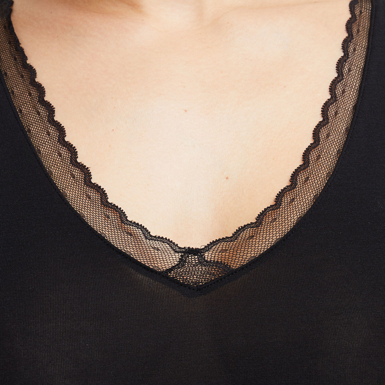 CANNELLE Top NOIR
