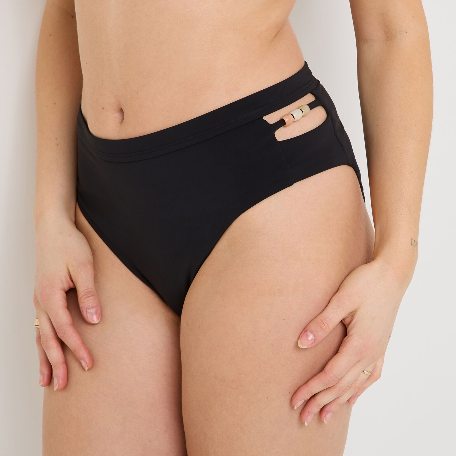 NELLY Maillot de bain culotte haute NOIR