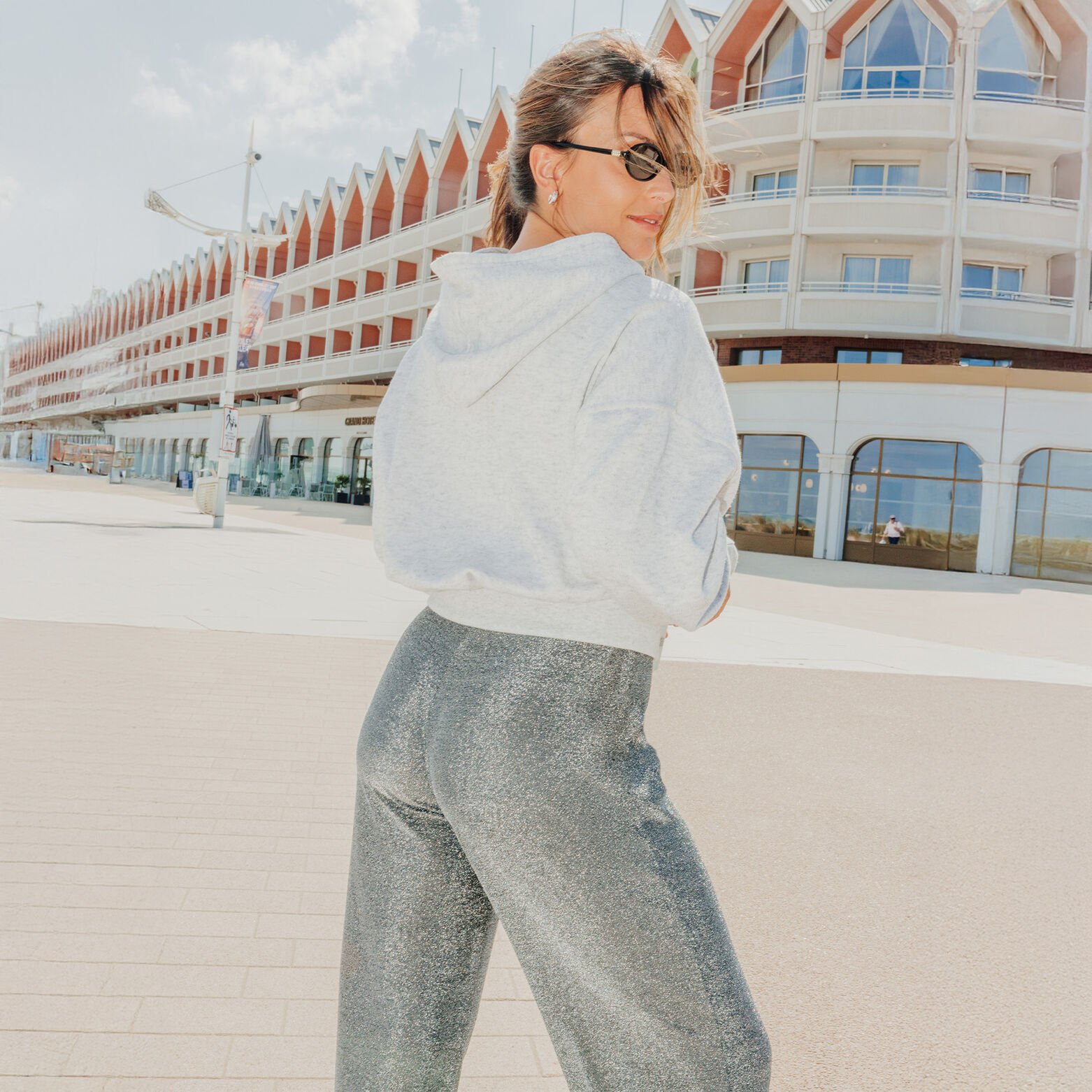 HOURRA PANTALON PAILLETE GRIS CLAIR