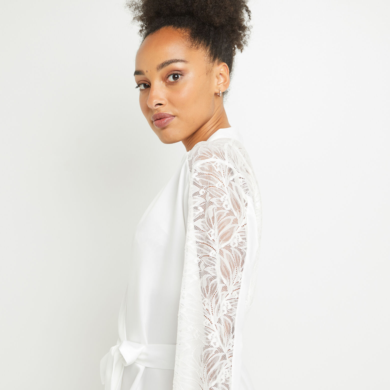 TINA DESHABILLE DENTELLE BLANC