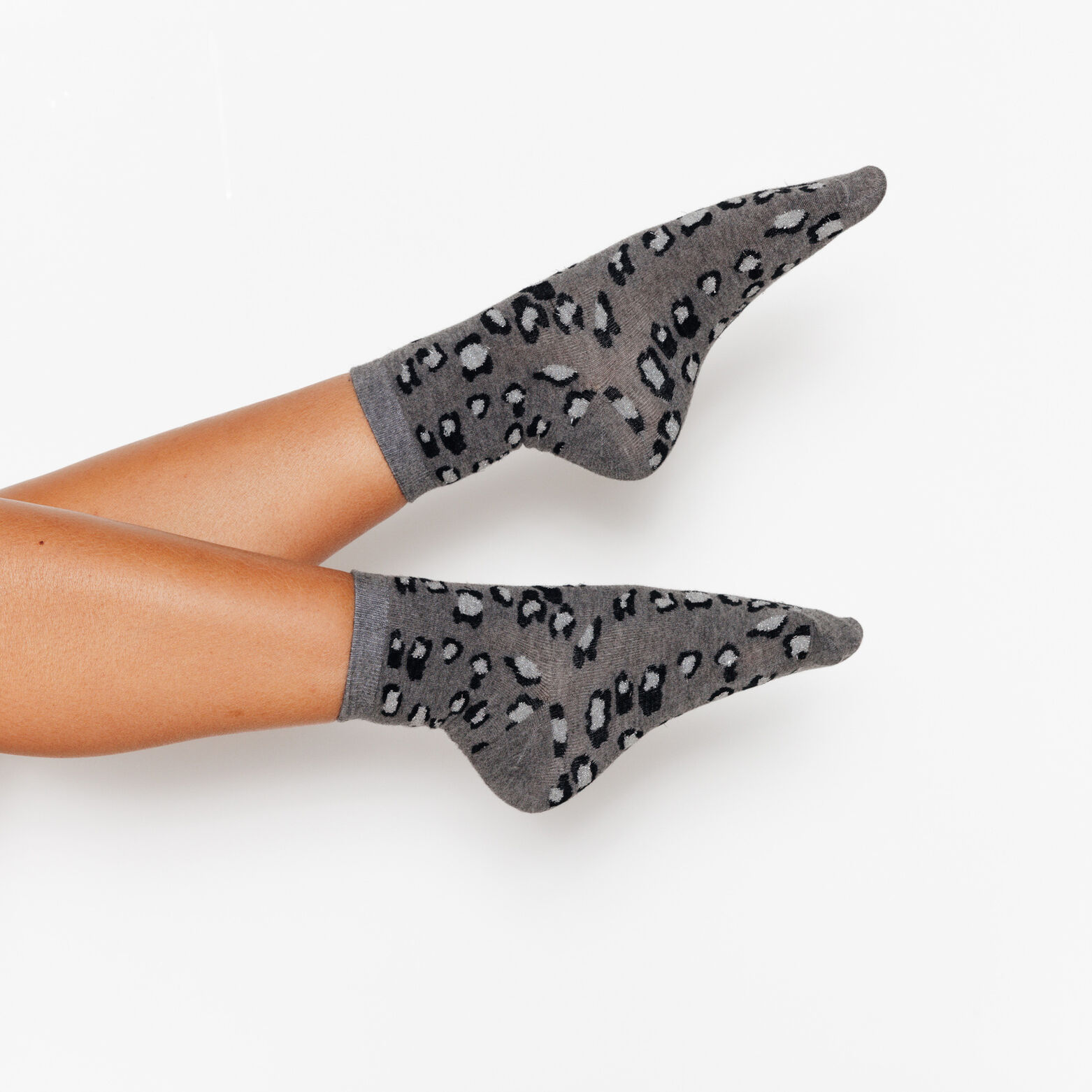 CHOUCHOU CHAUSSETTES LEOPARD MULTICO GRIS