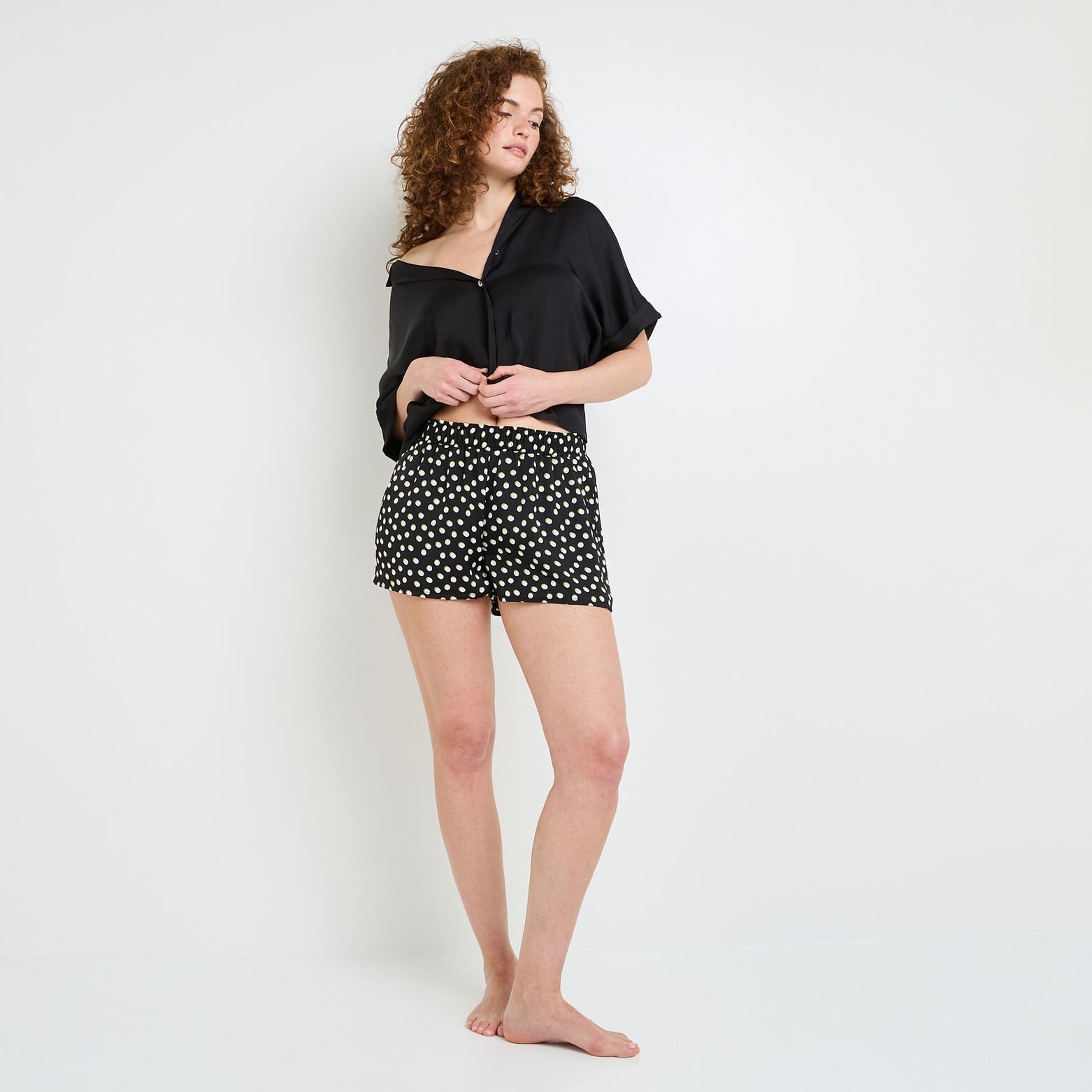HALLY Short de pyjama satin MULTICO NOIR