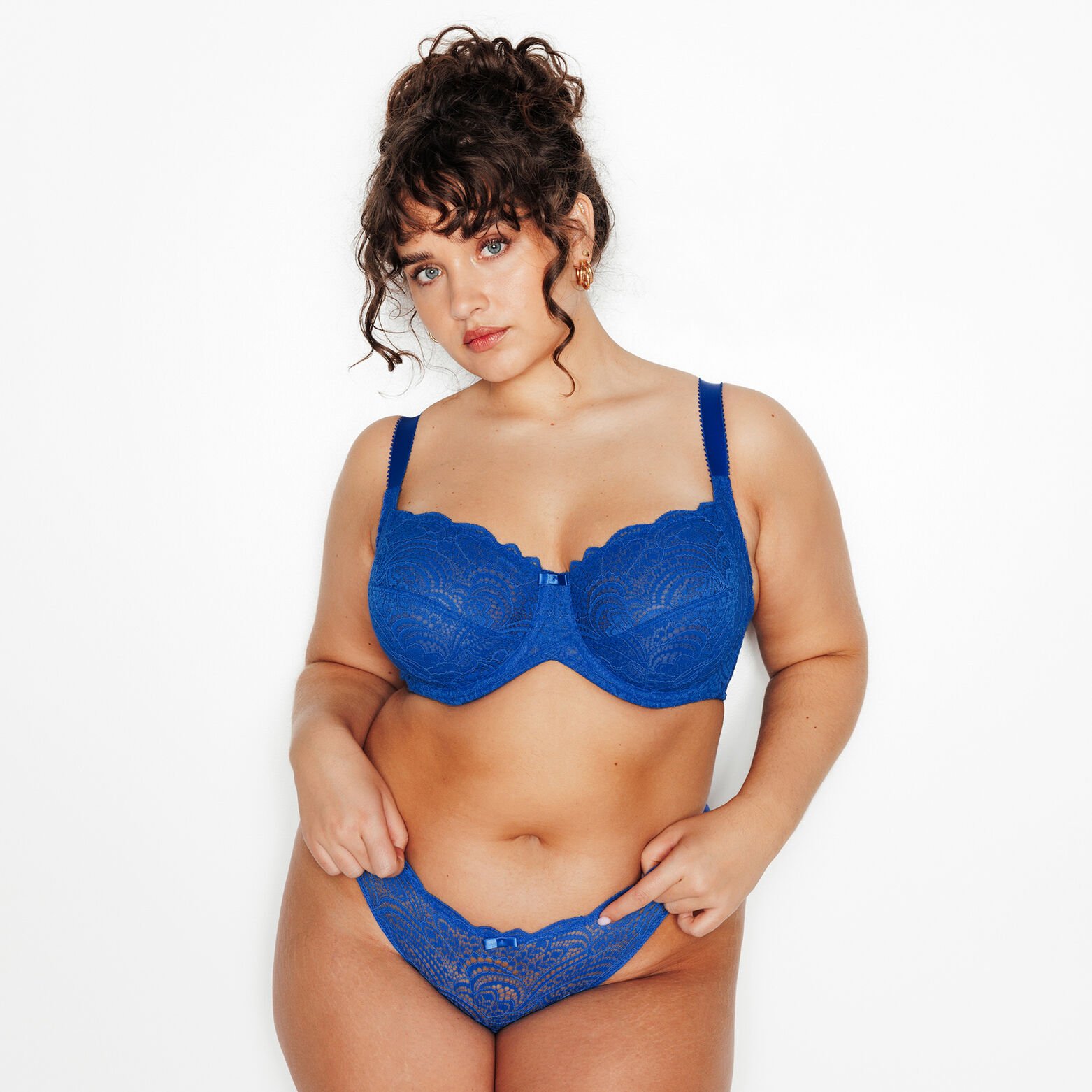 DENTELLE SOUTIEN-GORGE GRANDE TAILLE BLEU ROI