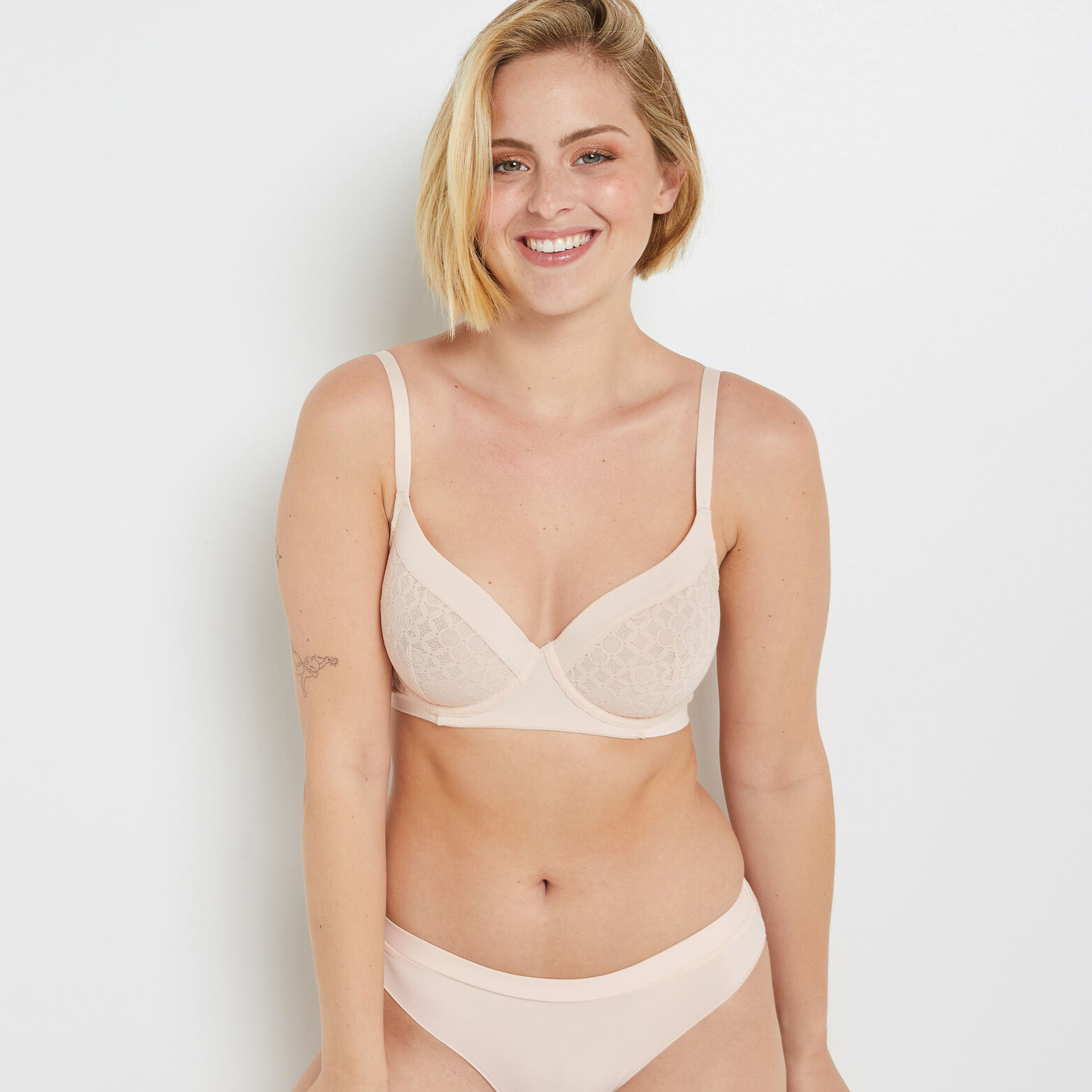 ALMA SOUTIEN-GORGE AMPLIFORME DENTELLE POUDRE