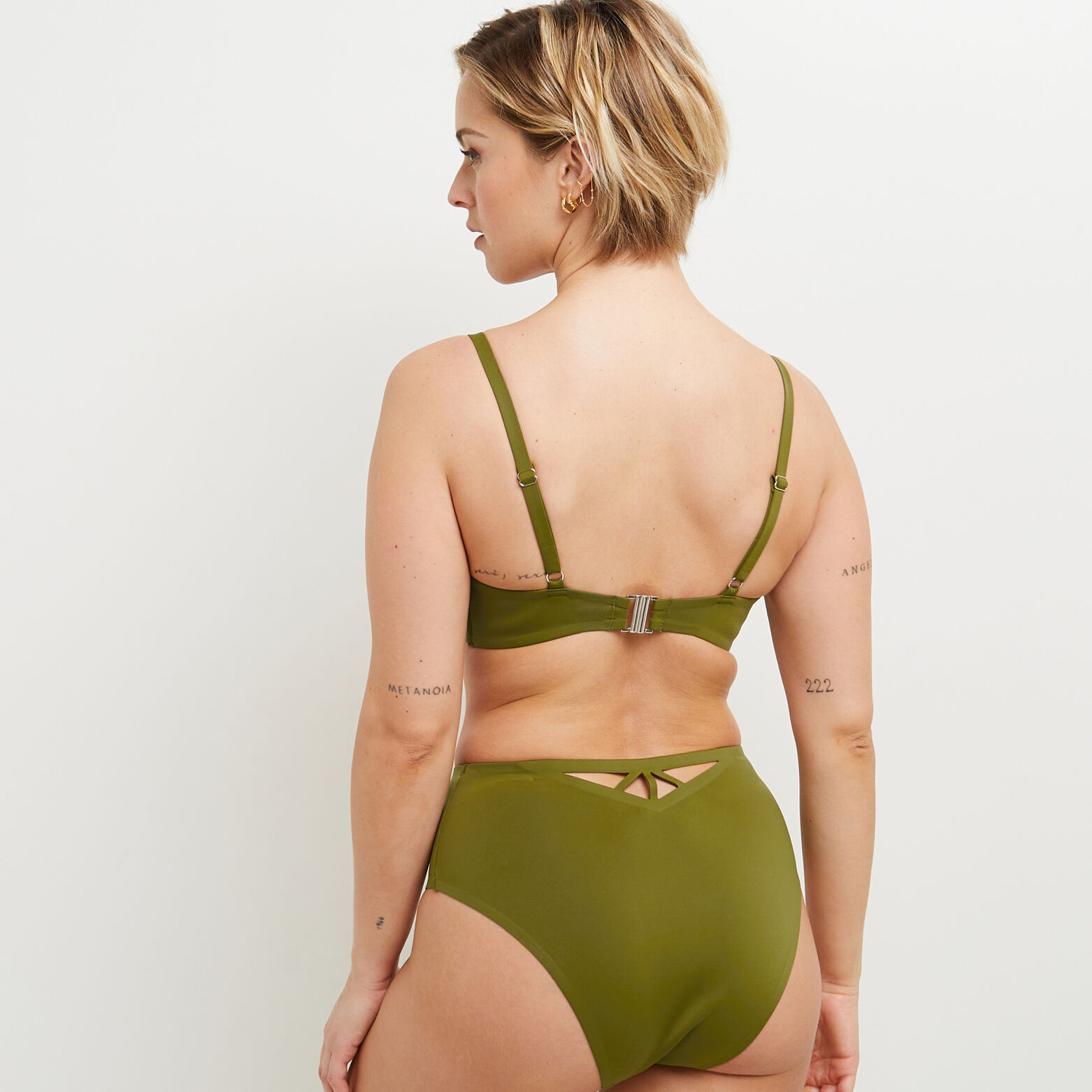 LISA SOUTIEN GORGE TRIANGLE KAKI