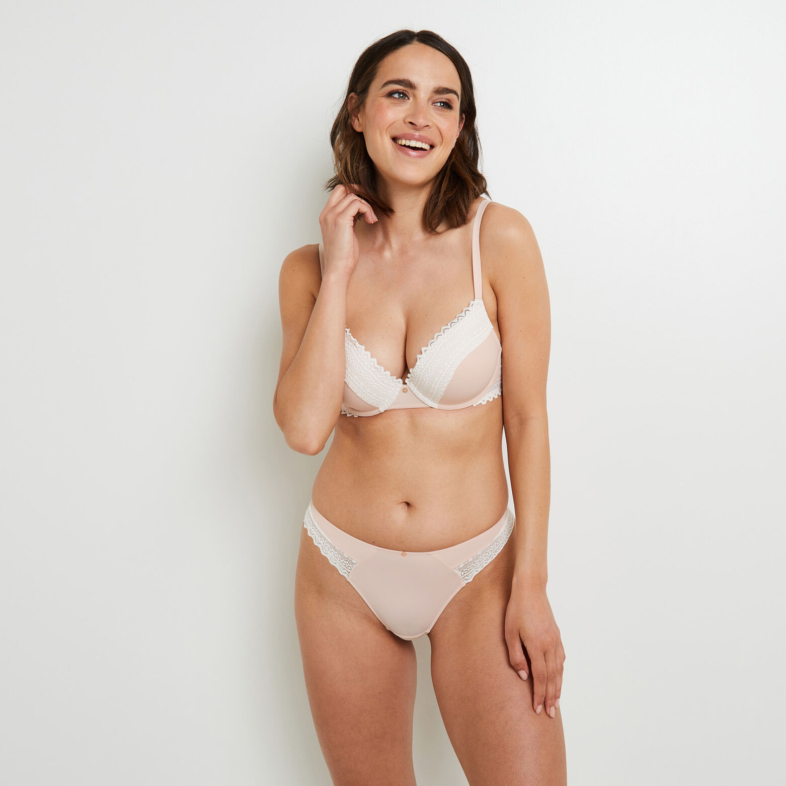 DOUCE TANGA MICROFIBRE POUDRE