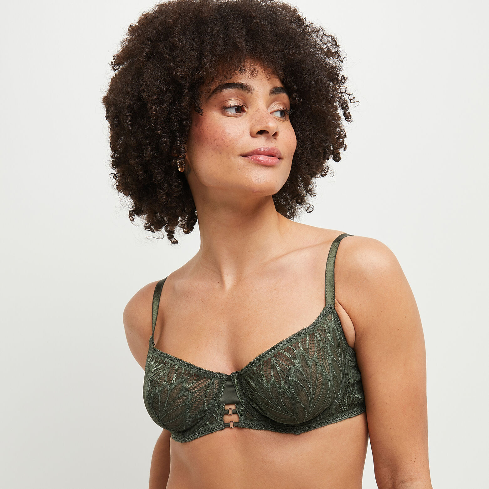 CELINE SOUTIEN-GORGE CORBEILLE DENTELLE KAKI