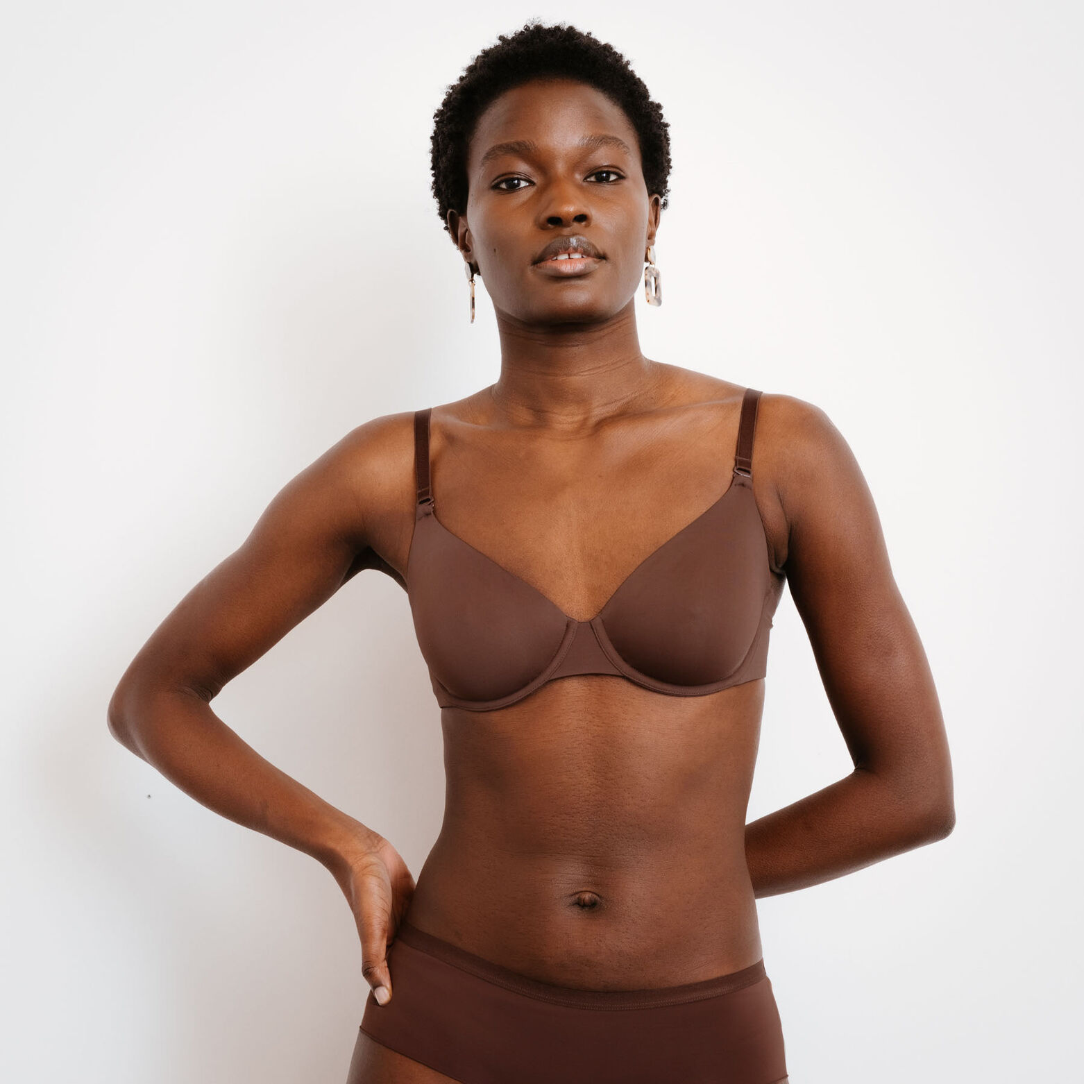 PERFECT SOUTIEN-GORGE EMBOITANT MICROFIBRE MARRON