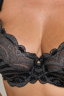 Ensemble HASNA emboitant, tanga, porte-jarretelles & bas