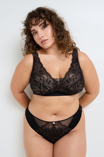 TANGA DENTELLE NOIR