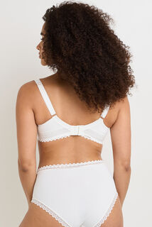 DOUCE SOUTIEN-GORGE EMBOITANT GRANDE TAILLE MICROF ECRU