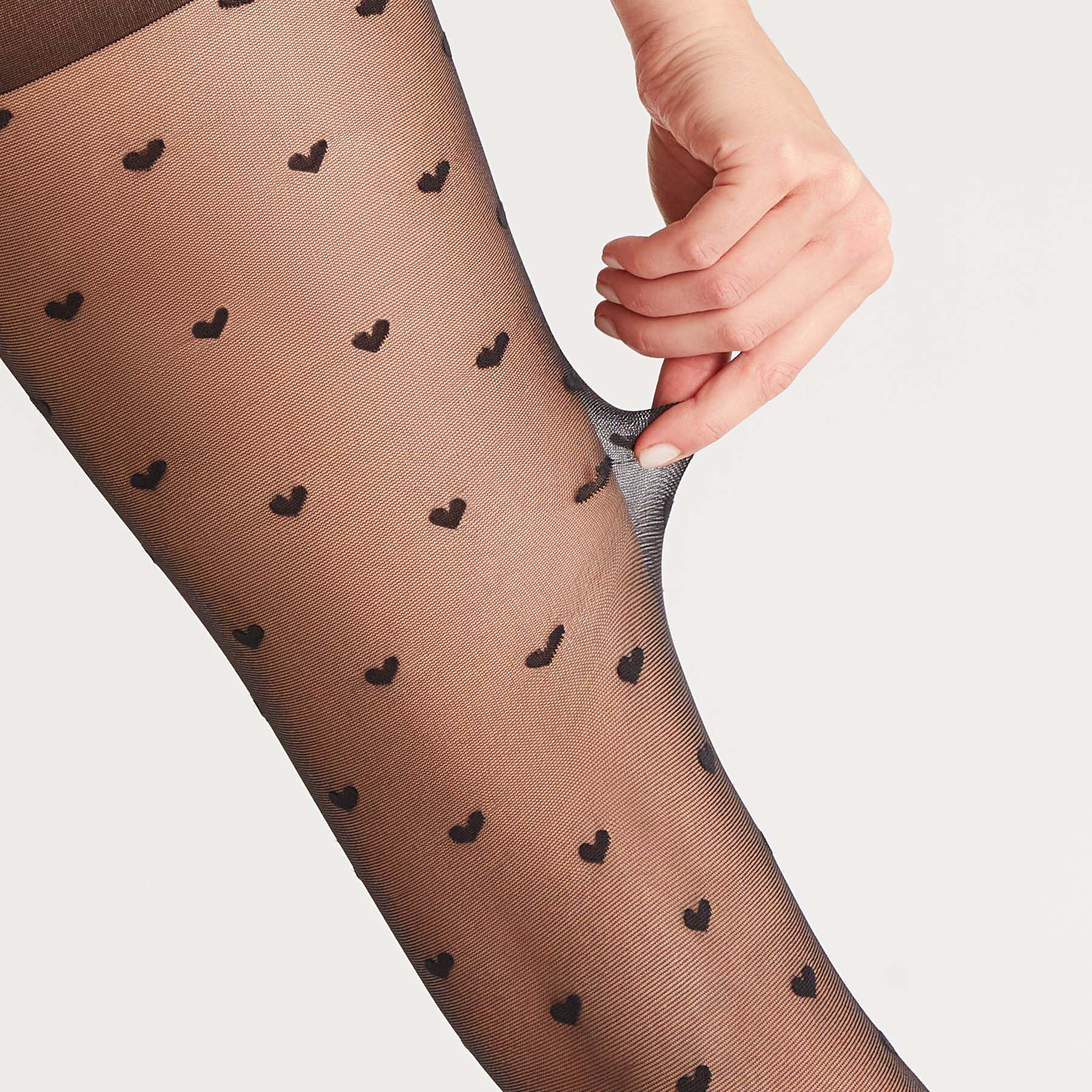 Collant sales coeur rouge