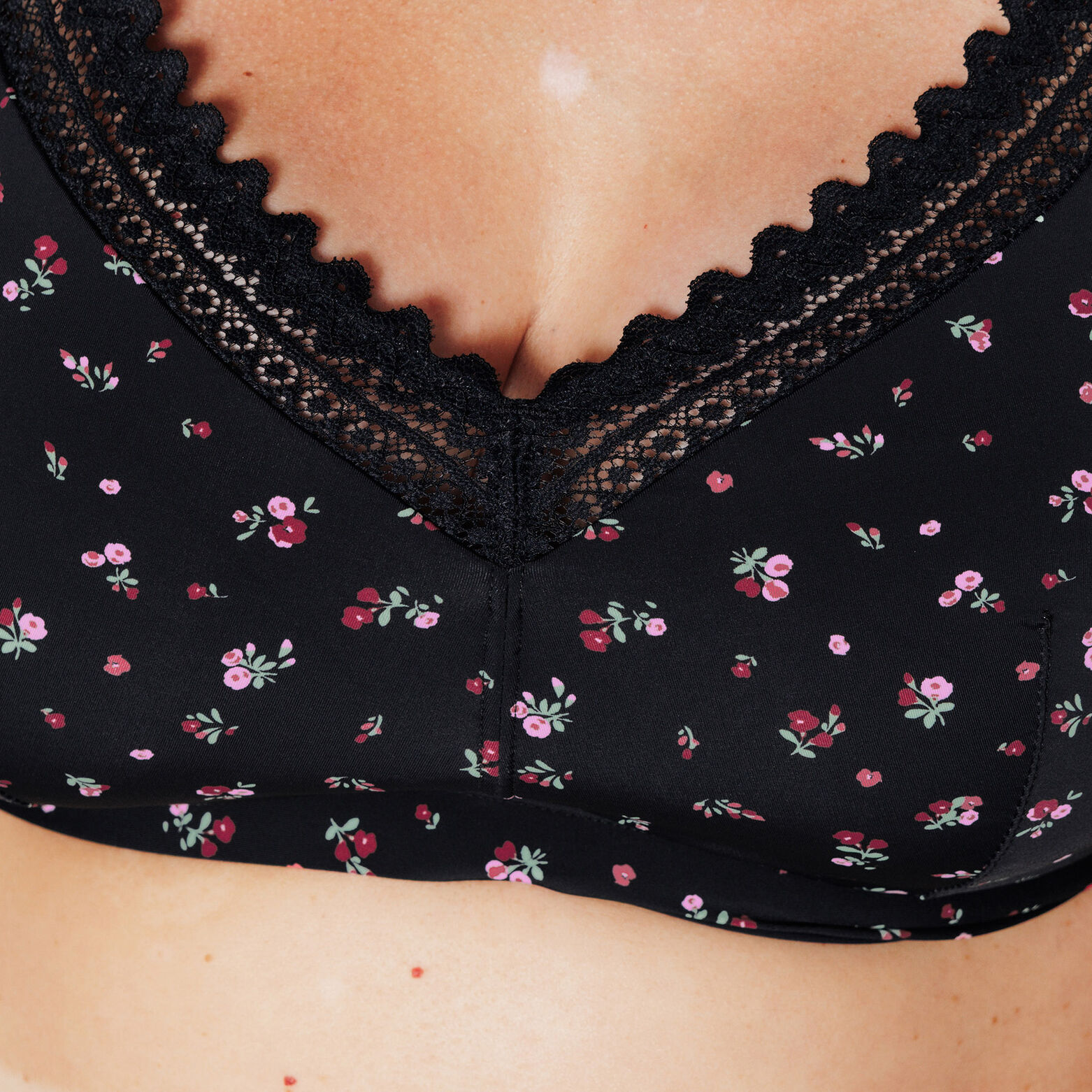 DOUCE Soutien-gorge Post op&eacute;ratoire Triangle MULTICO NOIR