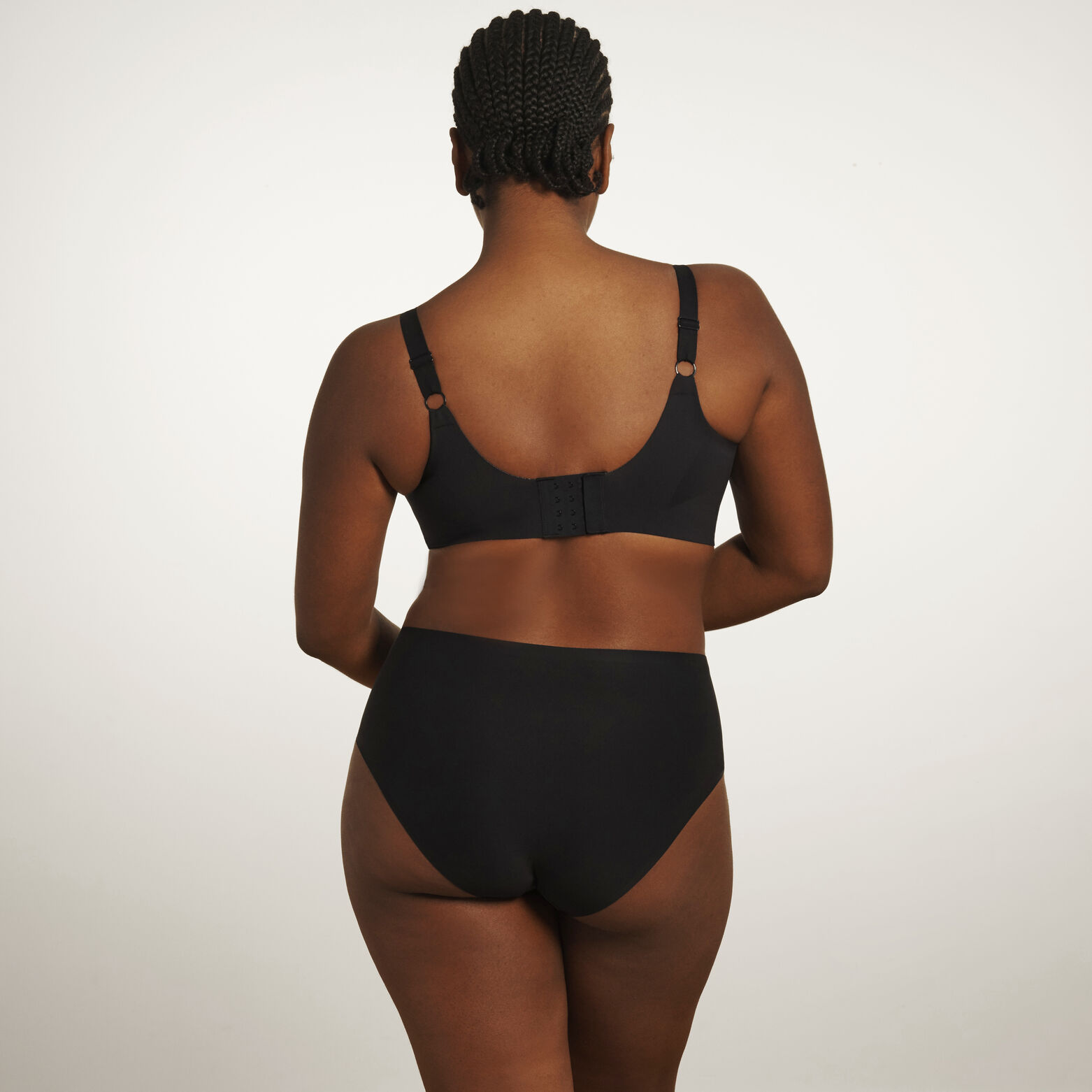 BEYOND SOUTIEN-GORGE SANS ARMATURES NOIR