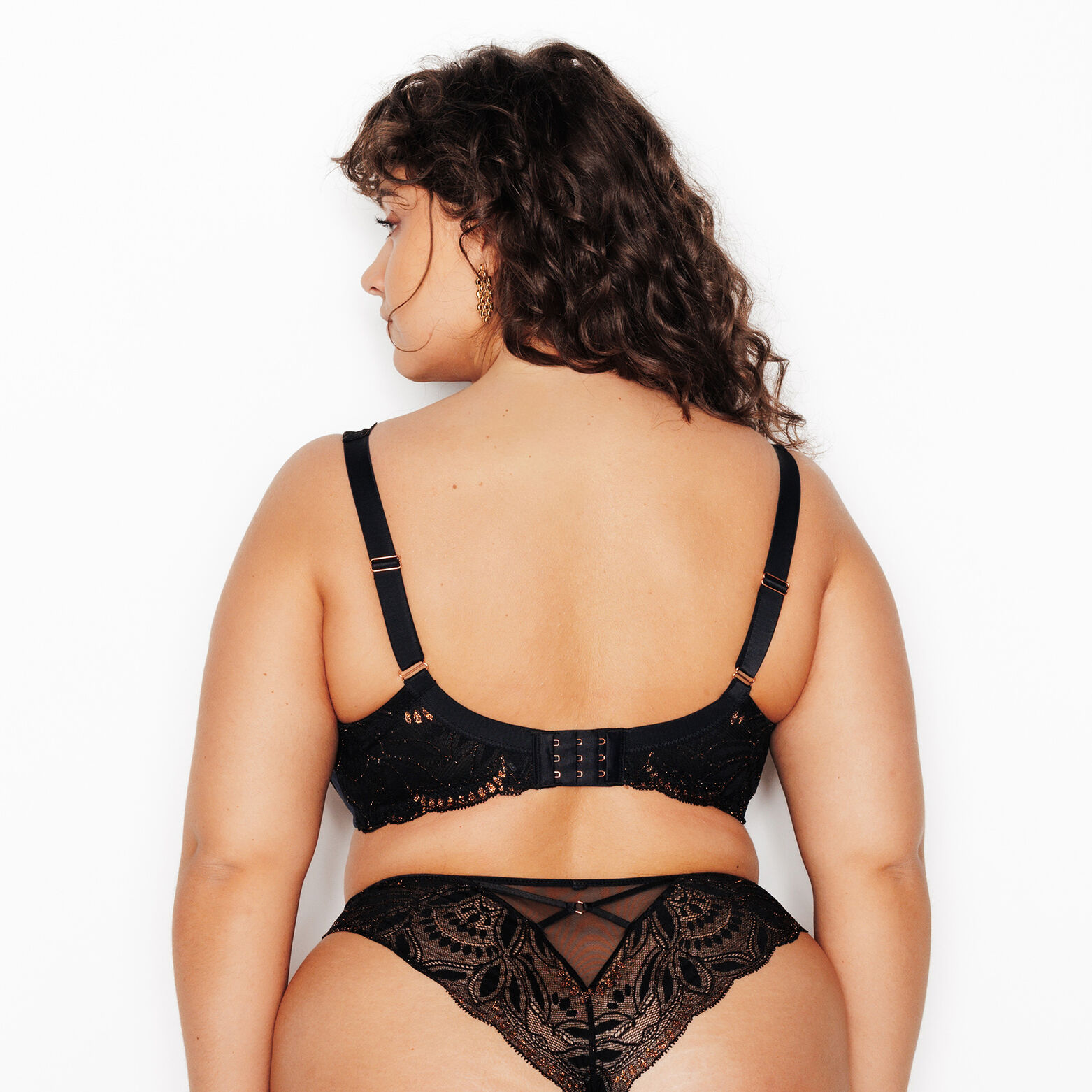 HESTER SOUTIEN-GORGE SANS ARMATURES NOIR