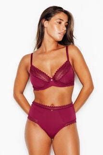 DOUCE SOUTIEN-GORGE EMBOITANT MICROFIBRE BORDEAUX