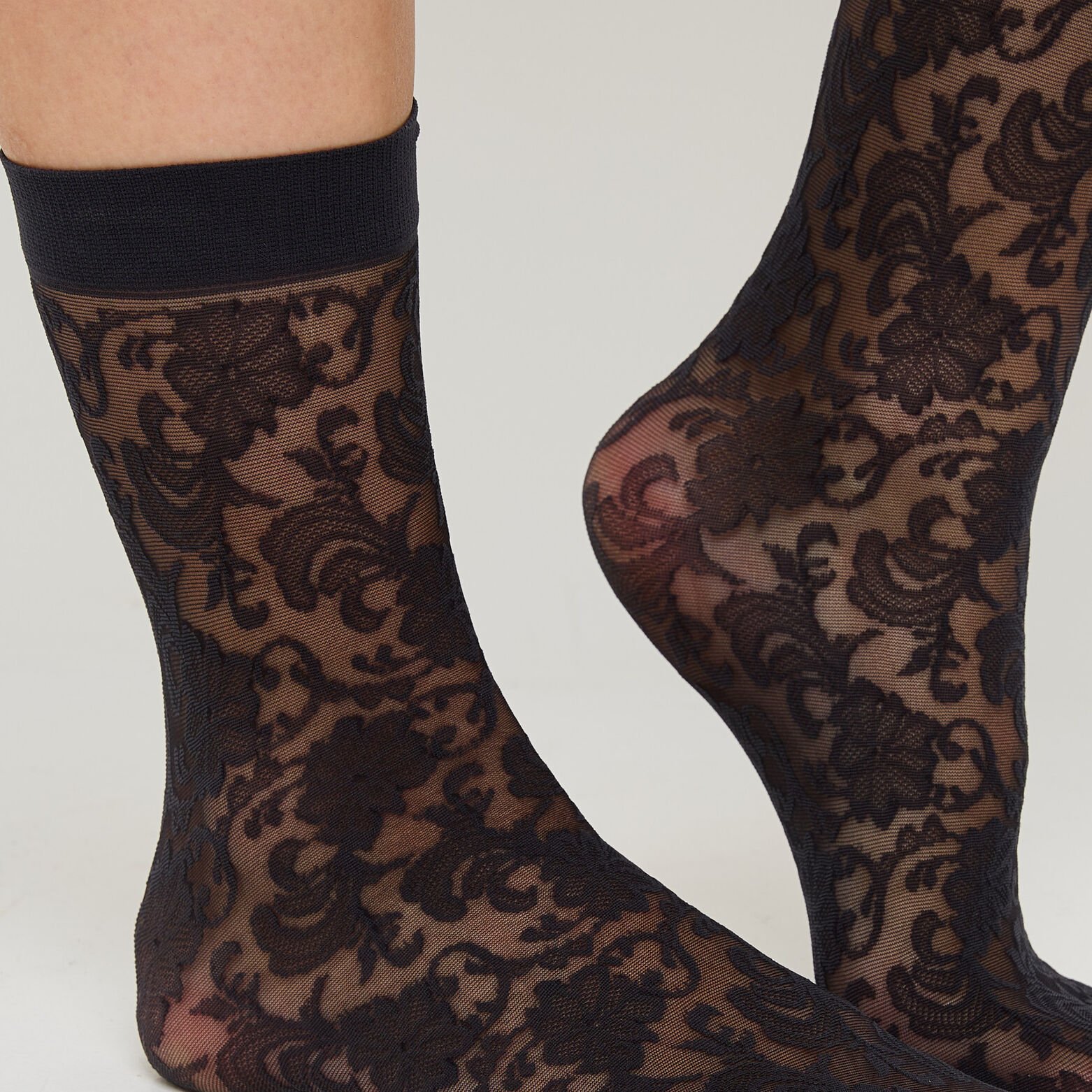 AMOUR PAIRE DE CHAUSSETTES DENTELLE NOIR