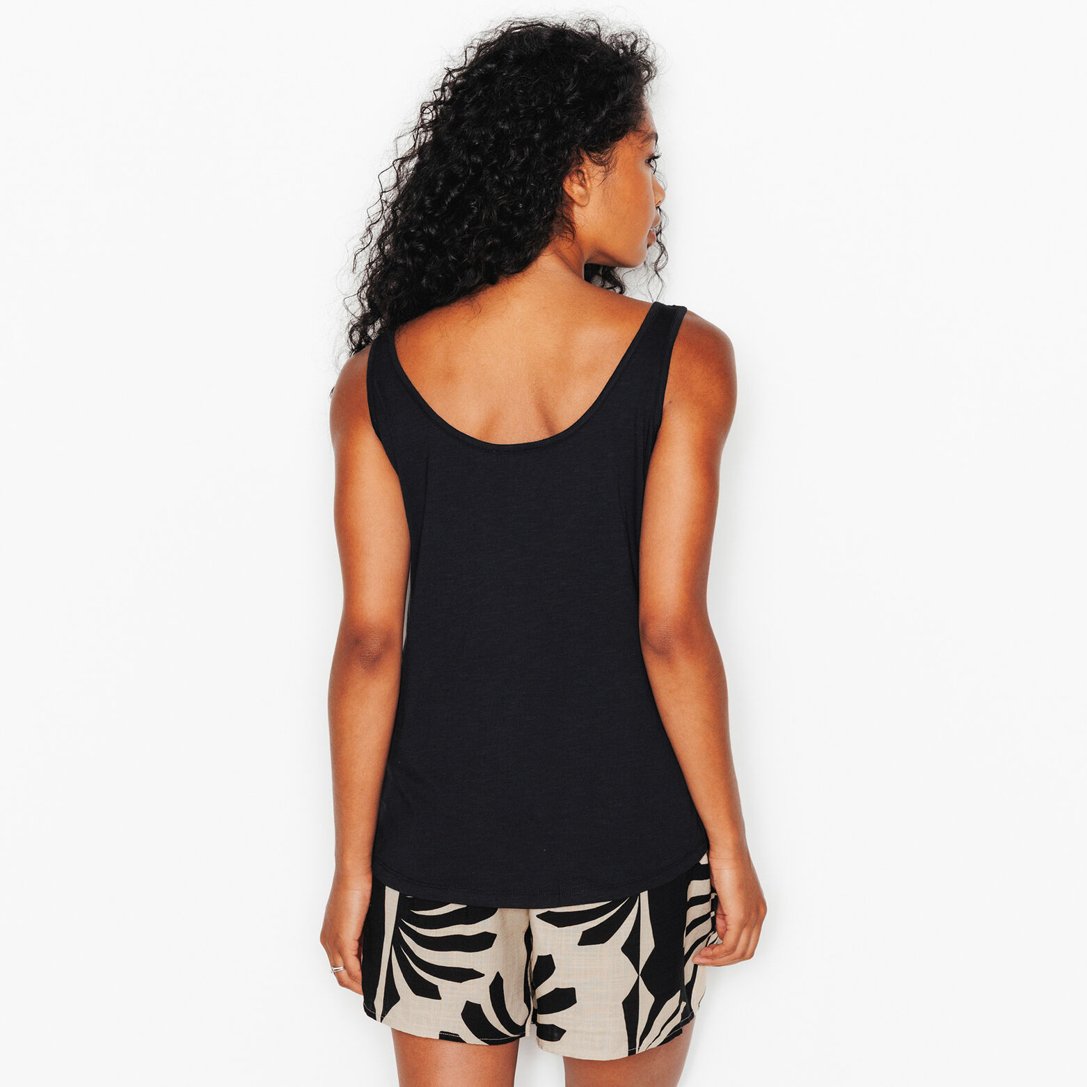 PISTACHE TOP NOIR