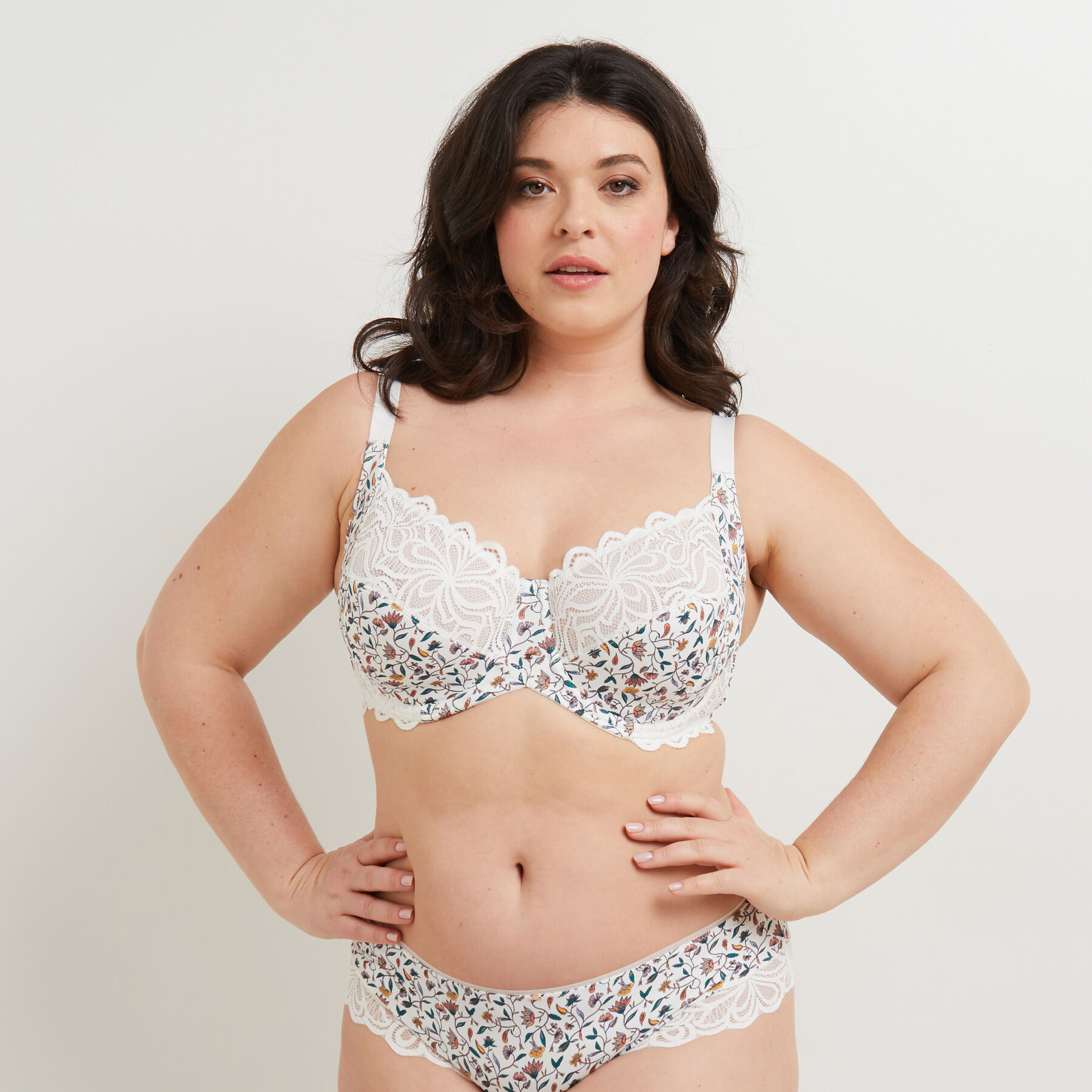 Site de sous shop vetement grande taille