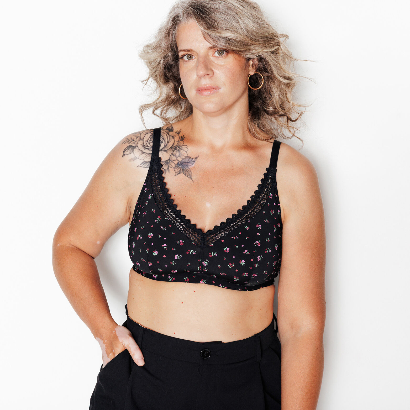DOUCE Soutien-gorge Post op&eacute;ratoire Triangle MULTICO NOIR