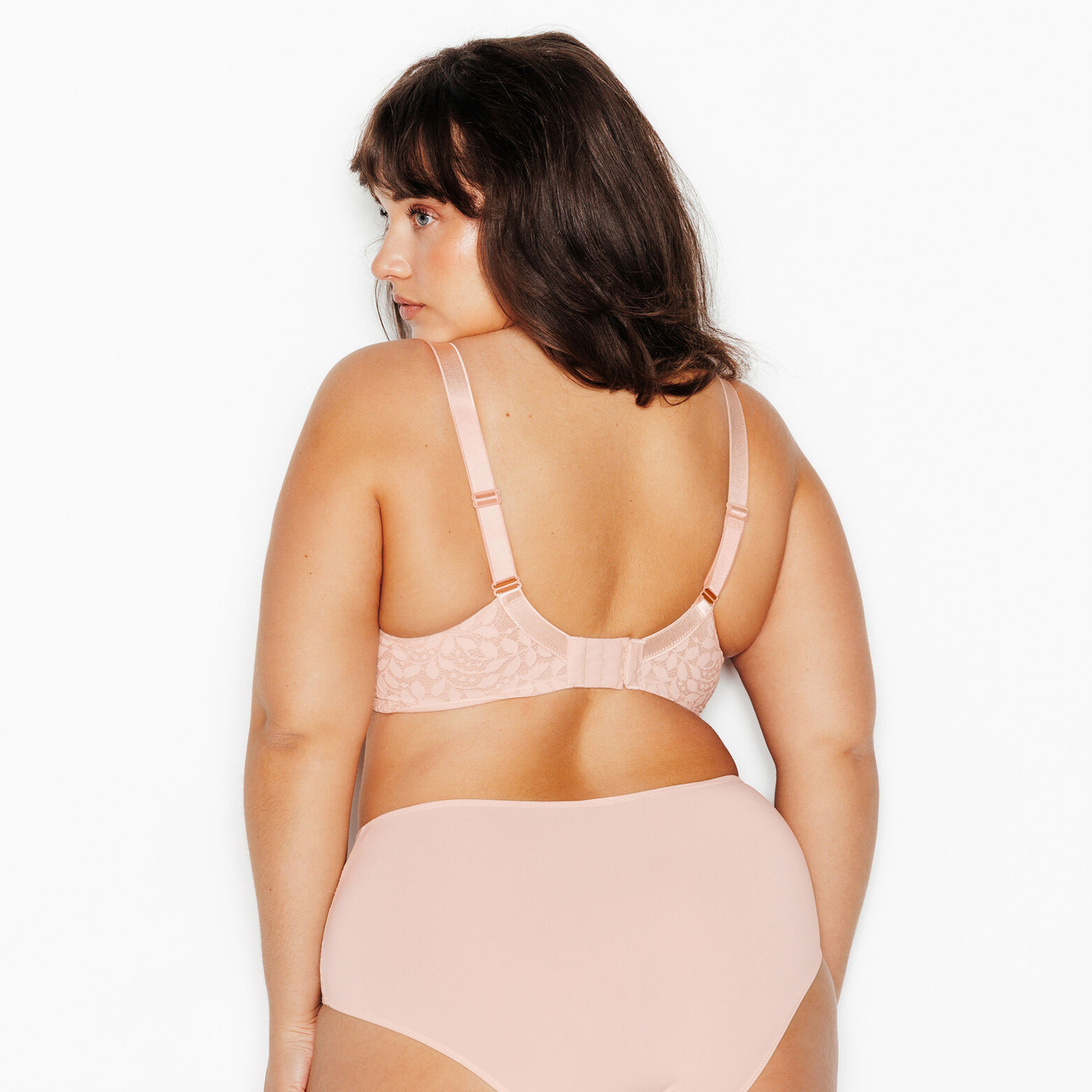 SUBLIME SOUTIEN-GORGE EMBOITANT POUDRE