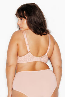 SUBLIME SOUTIEN-GORGE EMBOITANT POUDRE