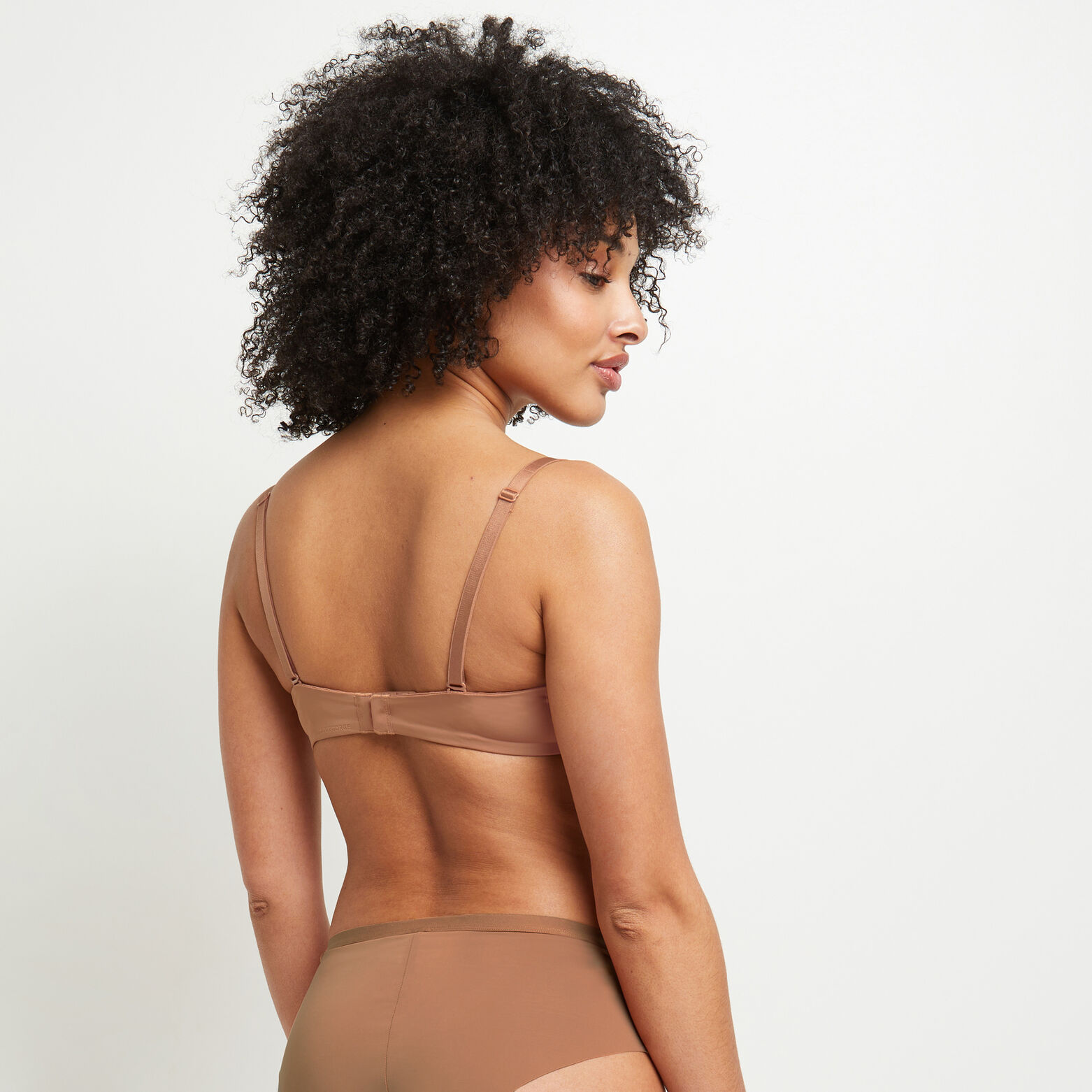 PERFECT SOUTIEN-GORGE SANS ARMATURES AMPLI MICROFI PEAU BRONZEE