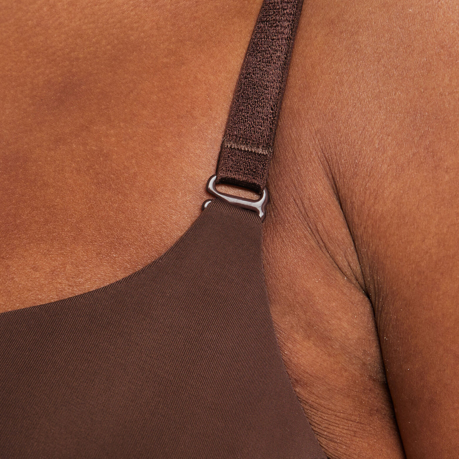 PERFECT SOUTIEN-GORGE AMPLIFORME MICROFIBRE MARRON