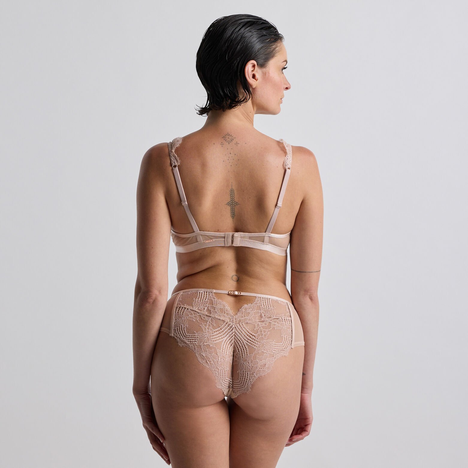 AMBRE SHORTY POUDRE