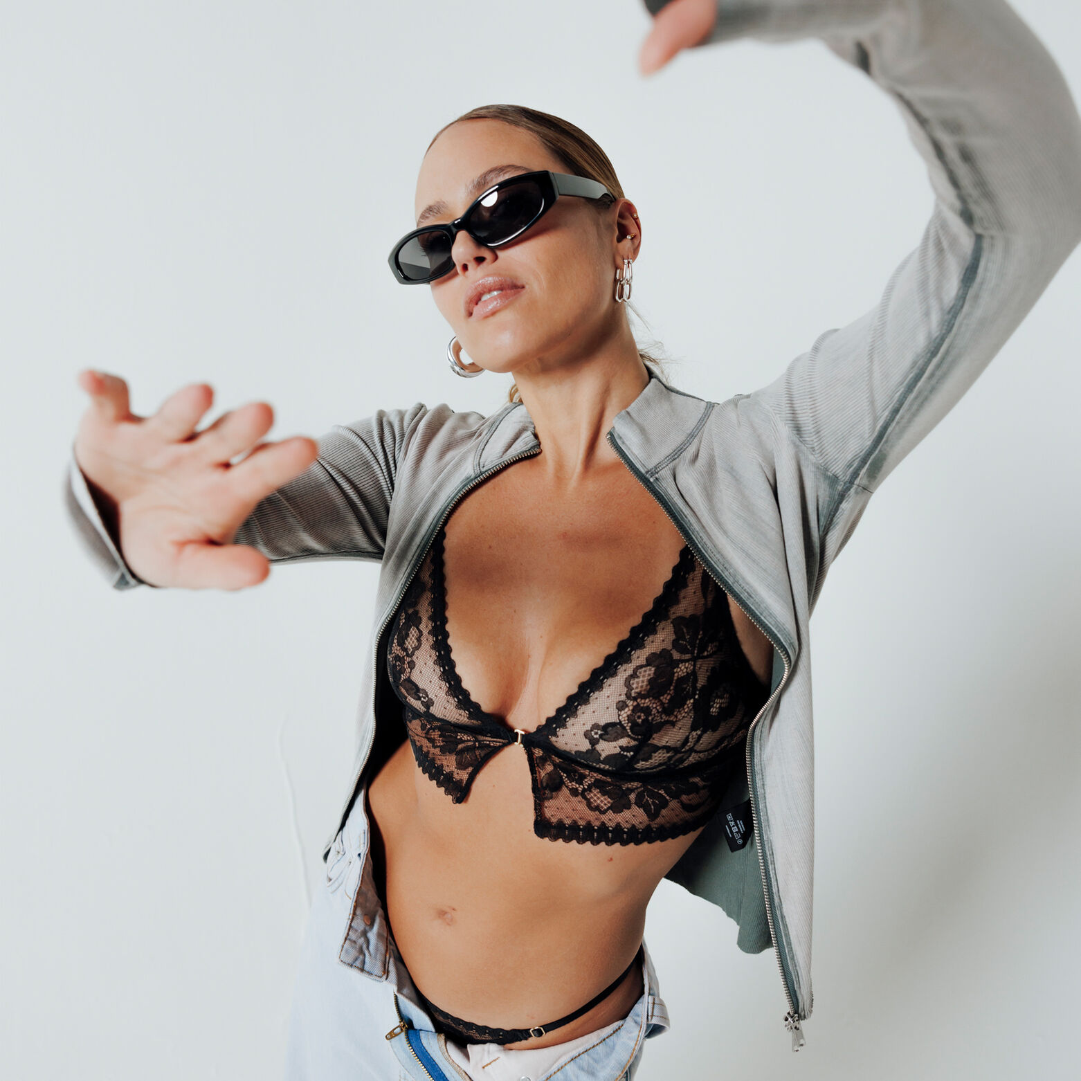 MARTINE SOUTIEN-GORGE BRASSIERE DENTELLE NOIR