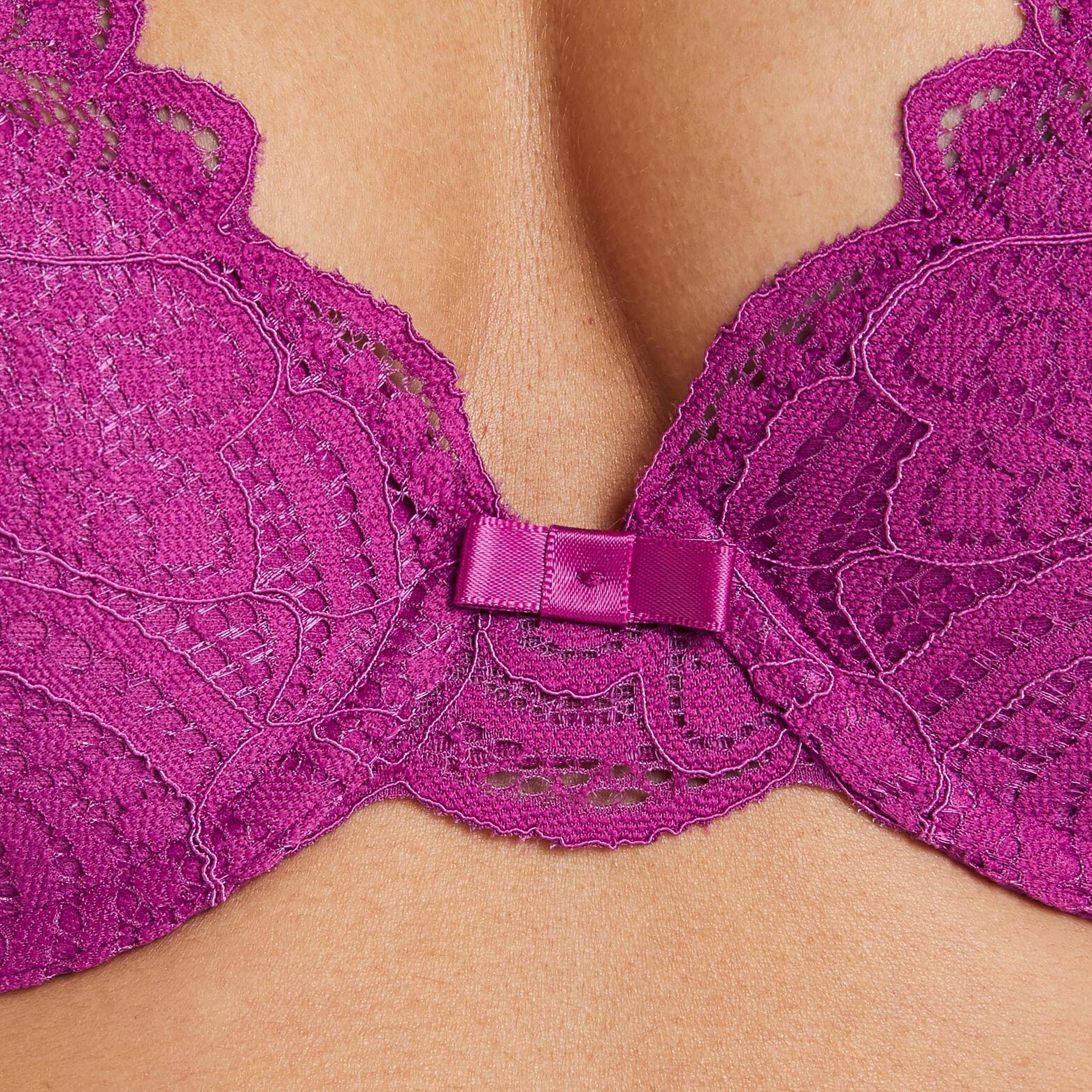DENTELLE SOUTIEN-GORGE AMPLI FOULARD FUCHSIA