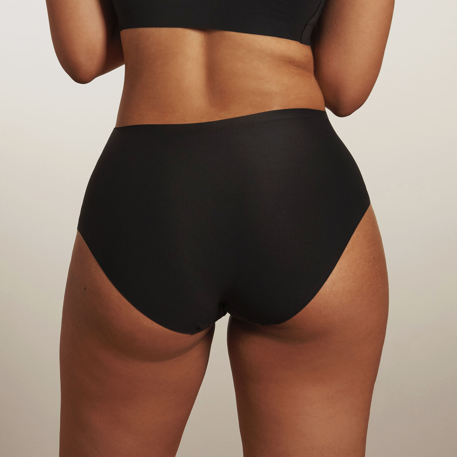 BEYOND CULOTTE NOIR