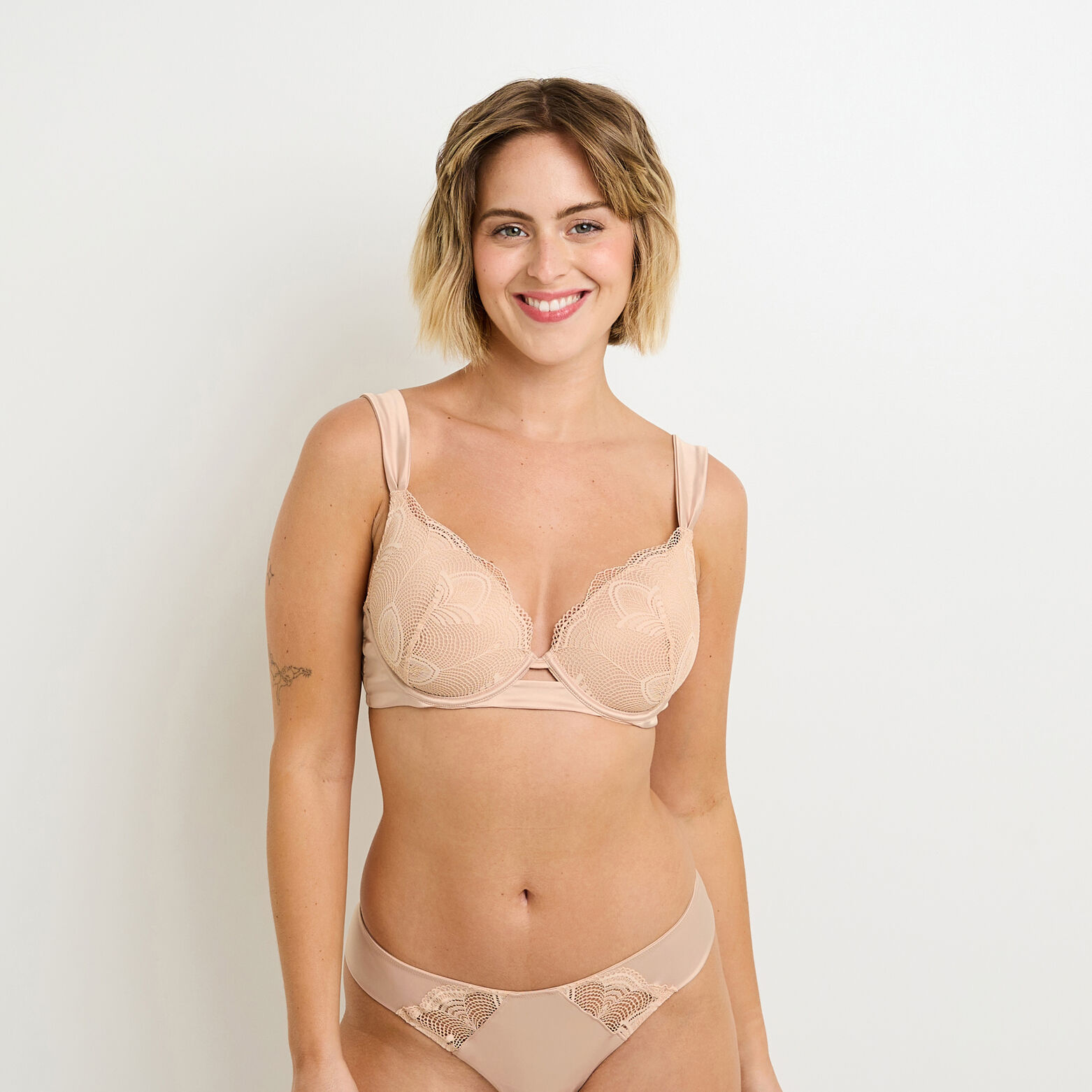 FELICIA SOUTIEN-GORGE AMPLIFORME BEIGE