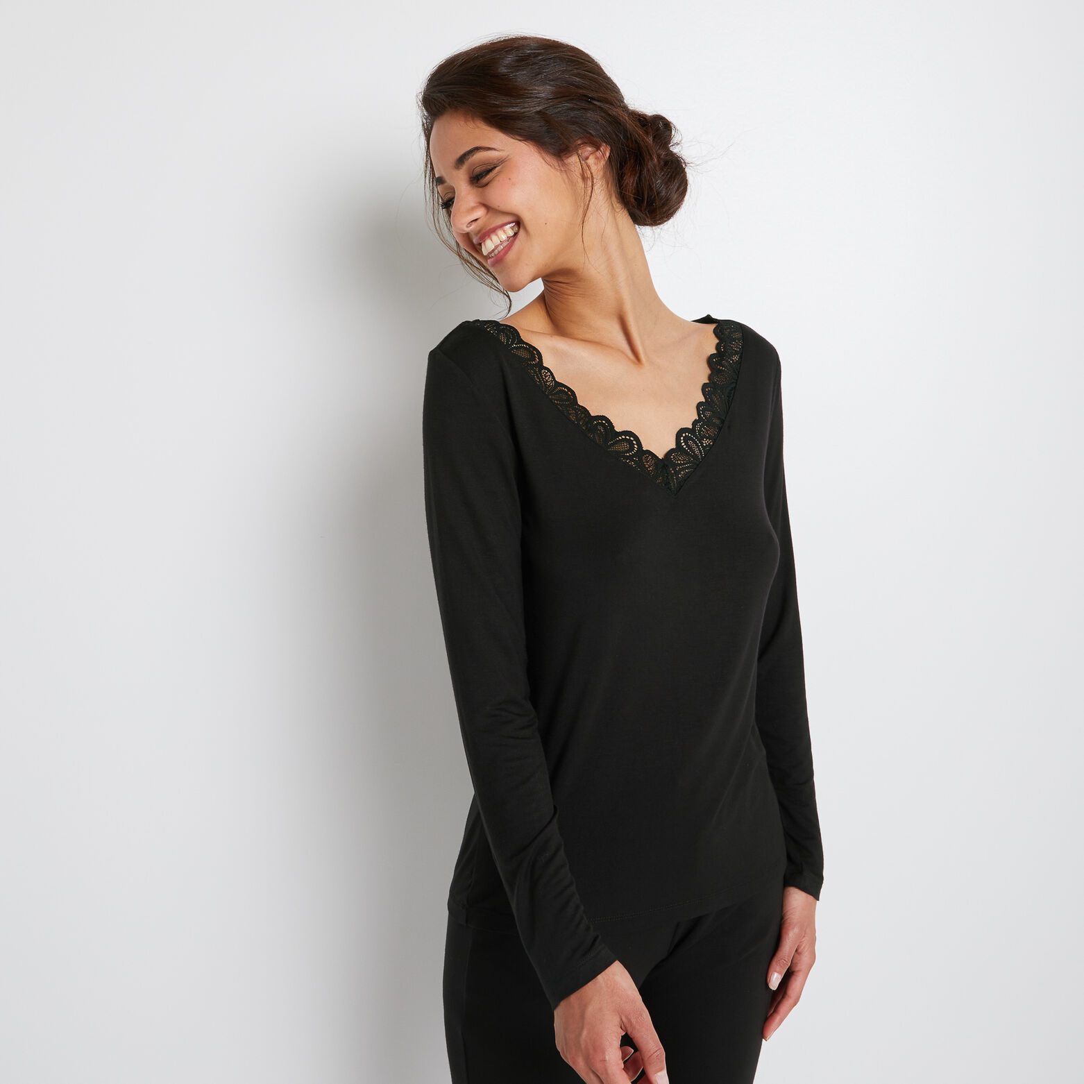 TEE SHIRT MANCHES LONGUES NOIR