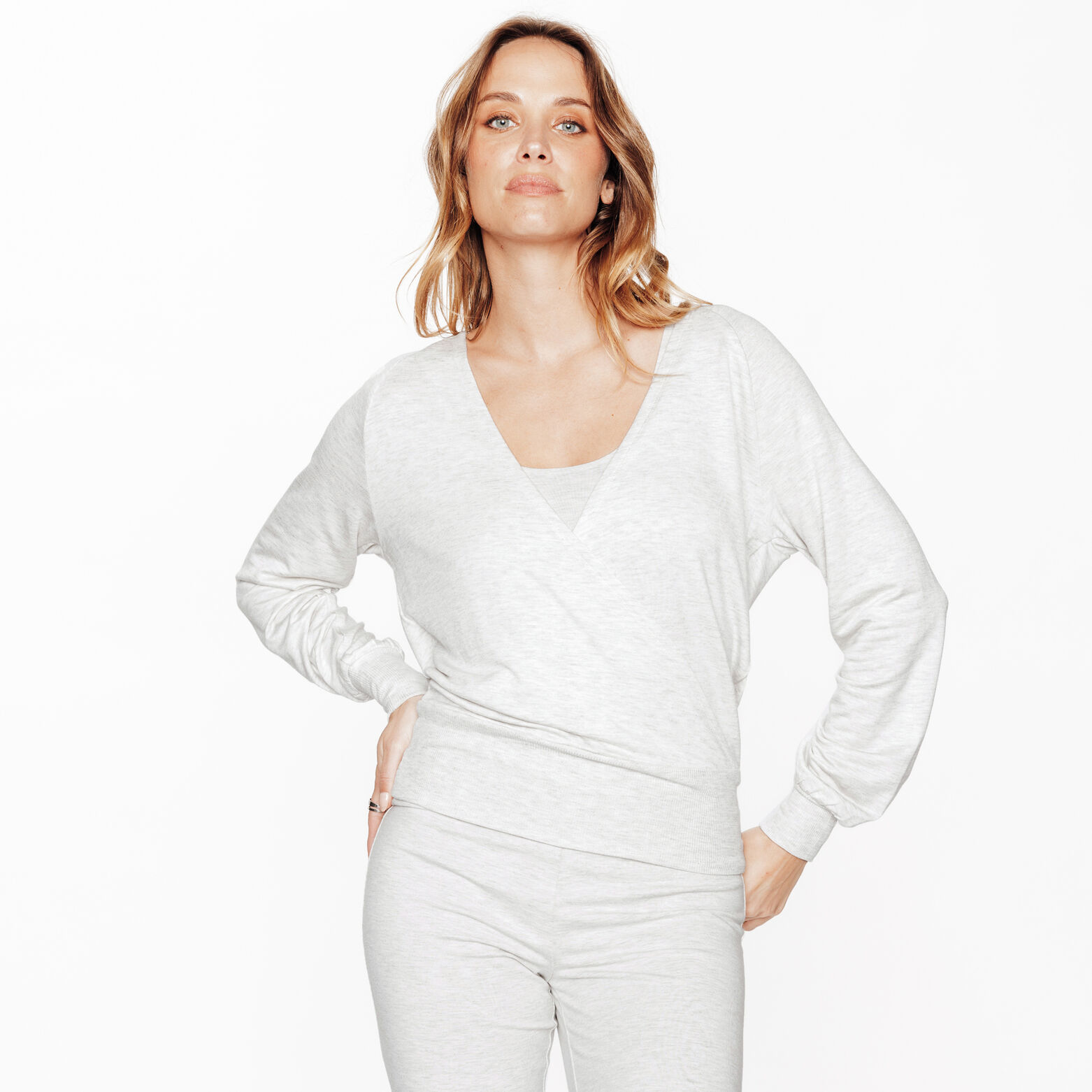 IDA PULL CACHE-COEUR GRIS CLAIR