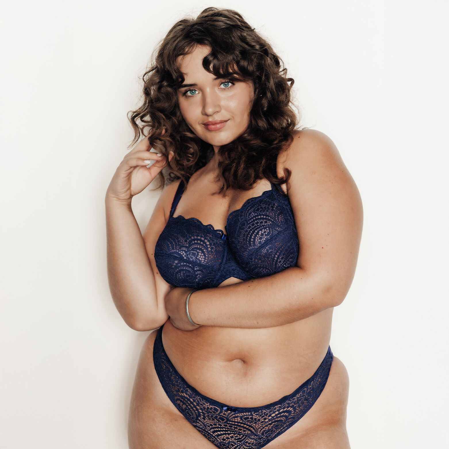 DENTELLE SOUTIEN-GORGE EMBOITANT MARINE