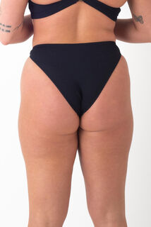 GALON SLIP MAILLE GAUFREE DETAIL ANNEAU NOIR