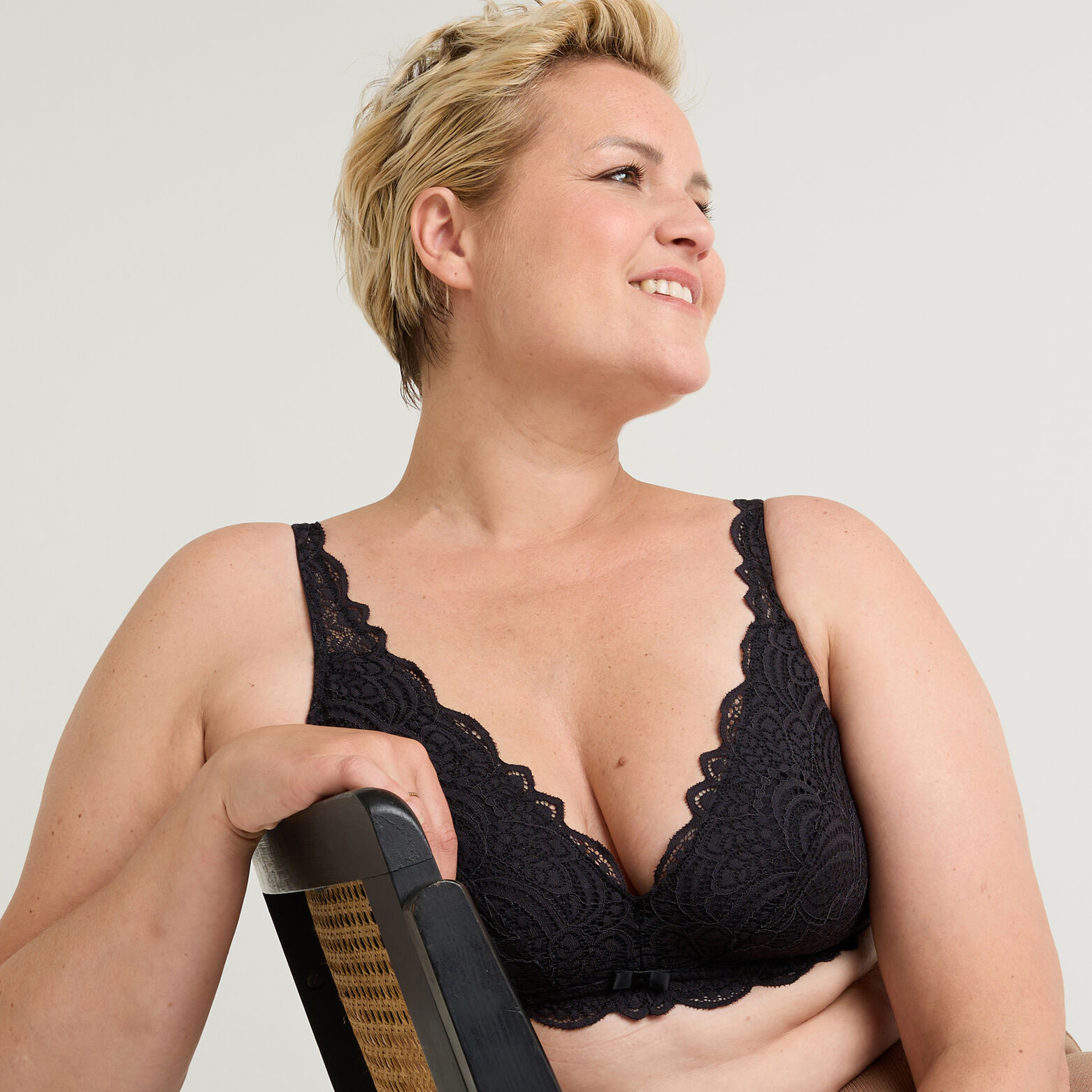 DENTELLE Soutien-gorge Post opératoire Triangle NOIR