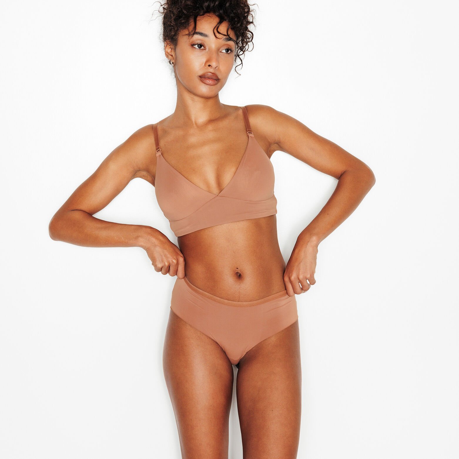 PERFECT SHORTY MICROFIBRE PEAU BRONZEE