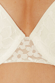 INES SOUTIEN-GORGE AMPLIFORME DENTELLE ECRU