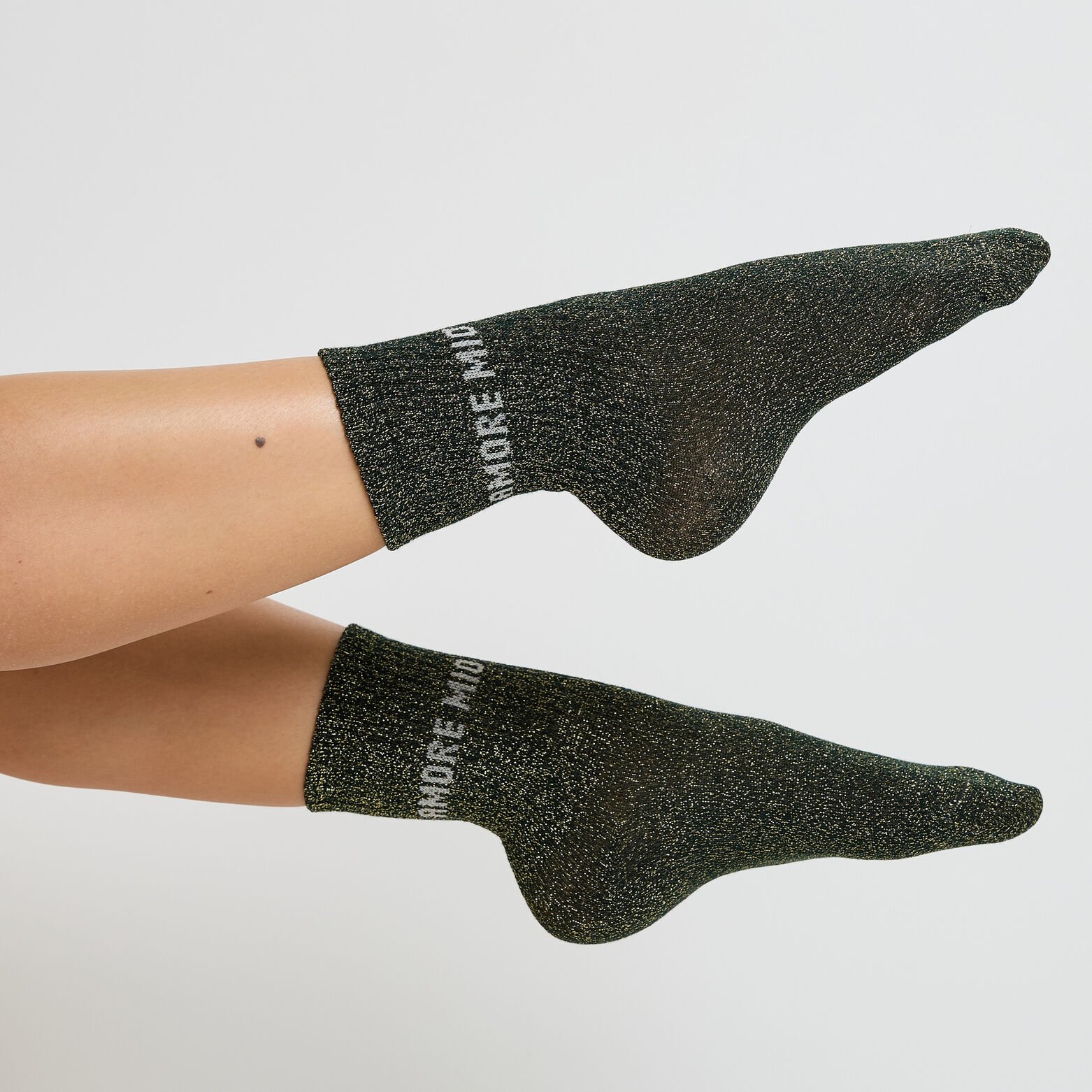 MOTIF PAIRE DE CHAUSSETTES LUREX VERT FONCE