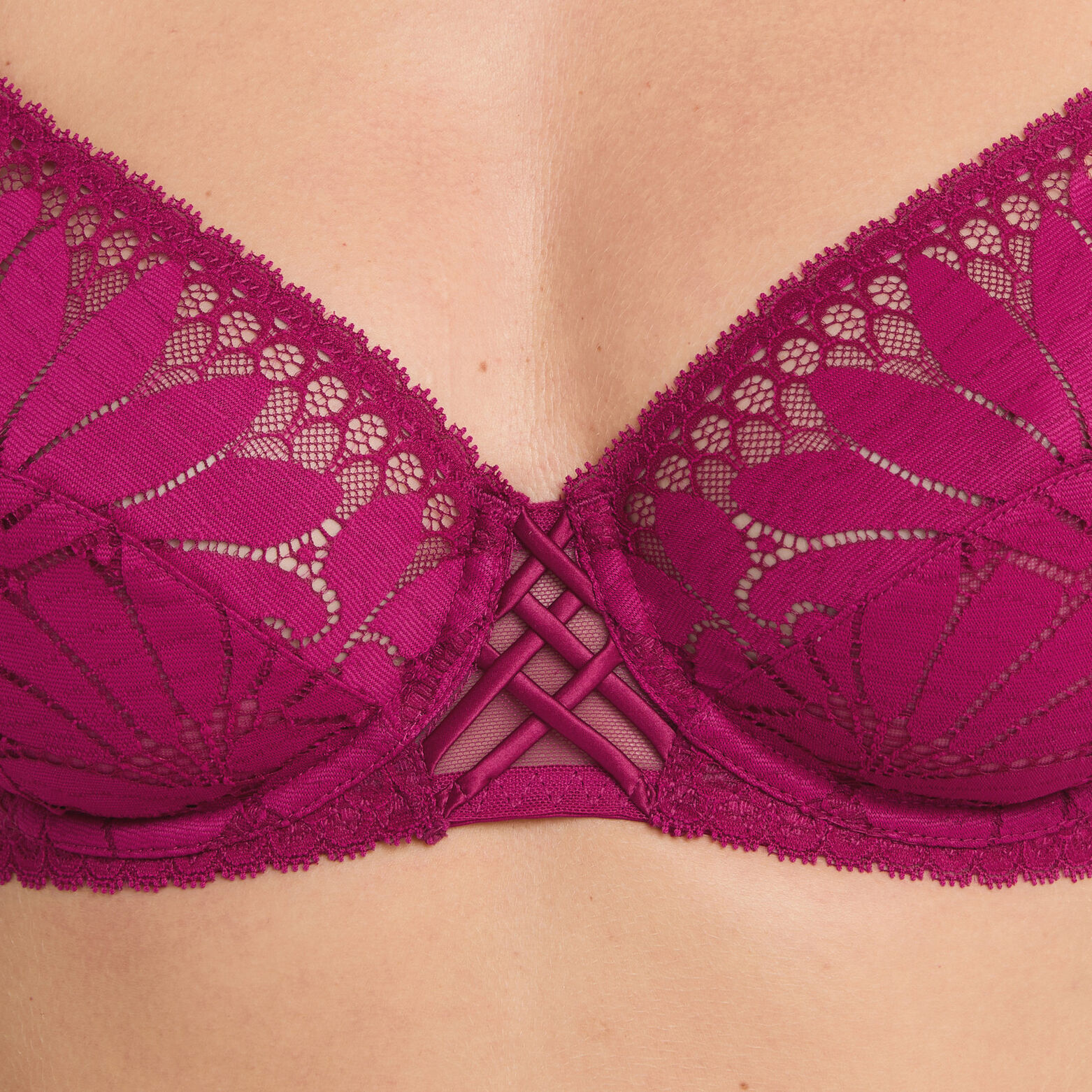 FIRE SOUTIEN-GORGE EMBOITANT DENTELLE  ROSE