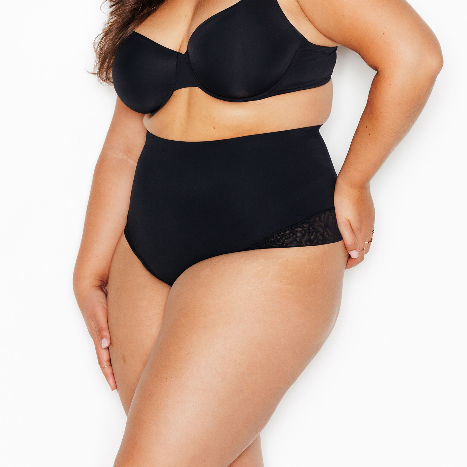 BELIEVE TANGA TAILLE HAUTE GAINANT NOIR
