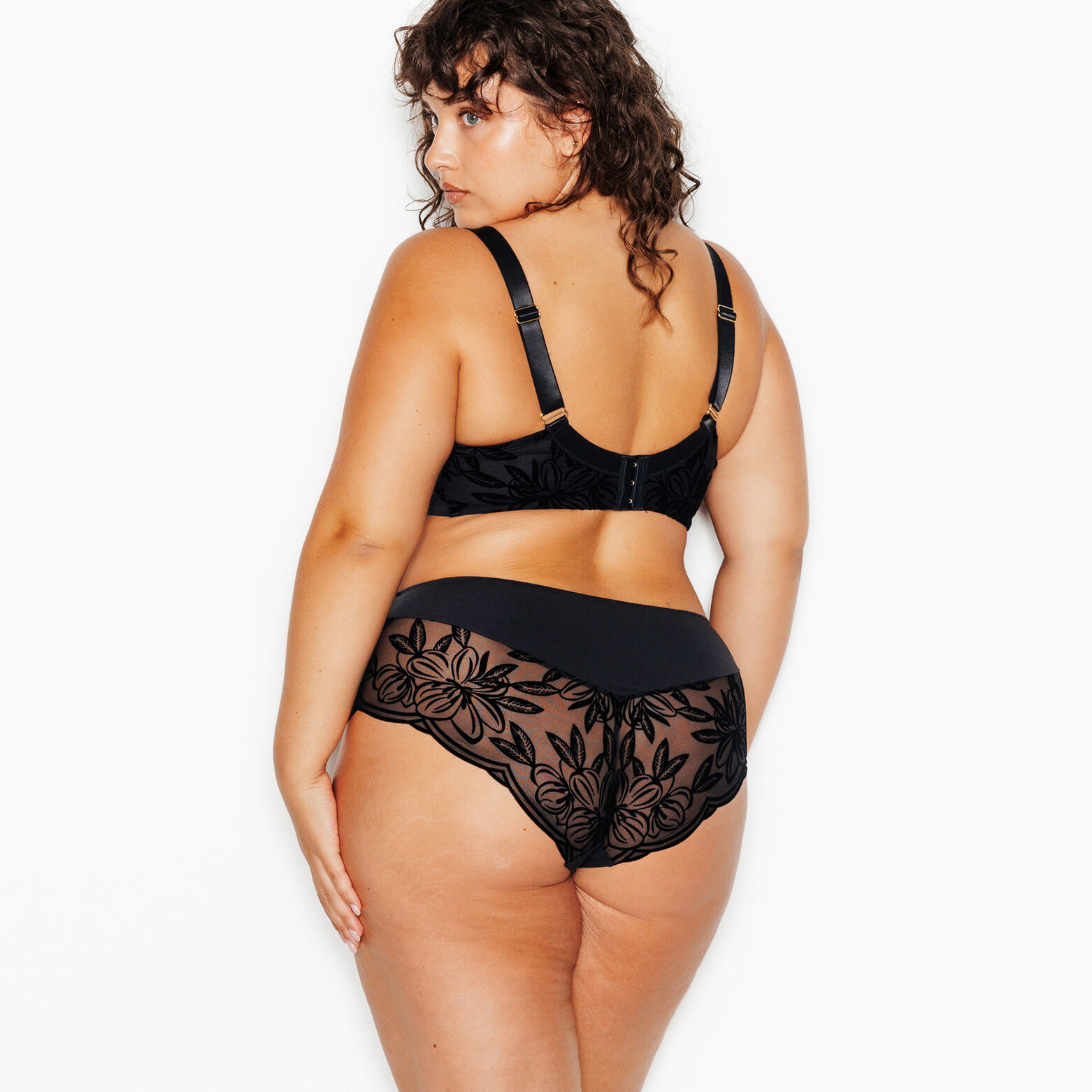 JOIE SHORTY NOIR