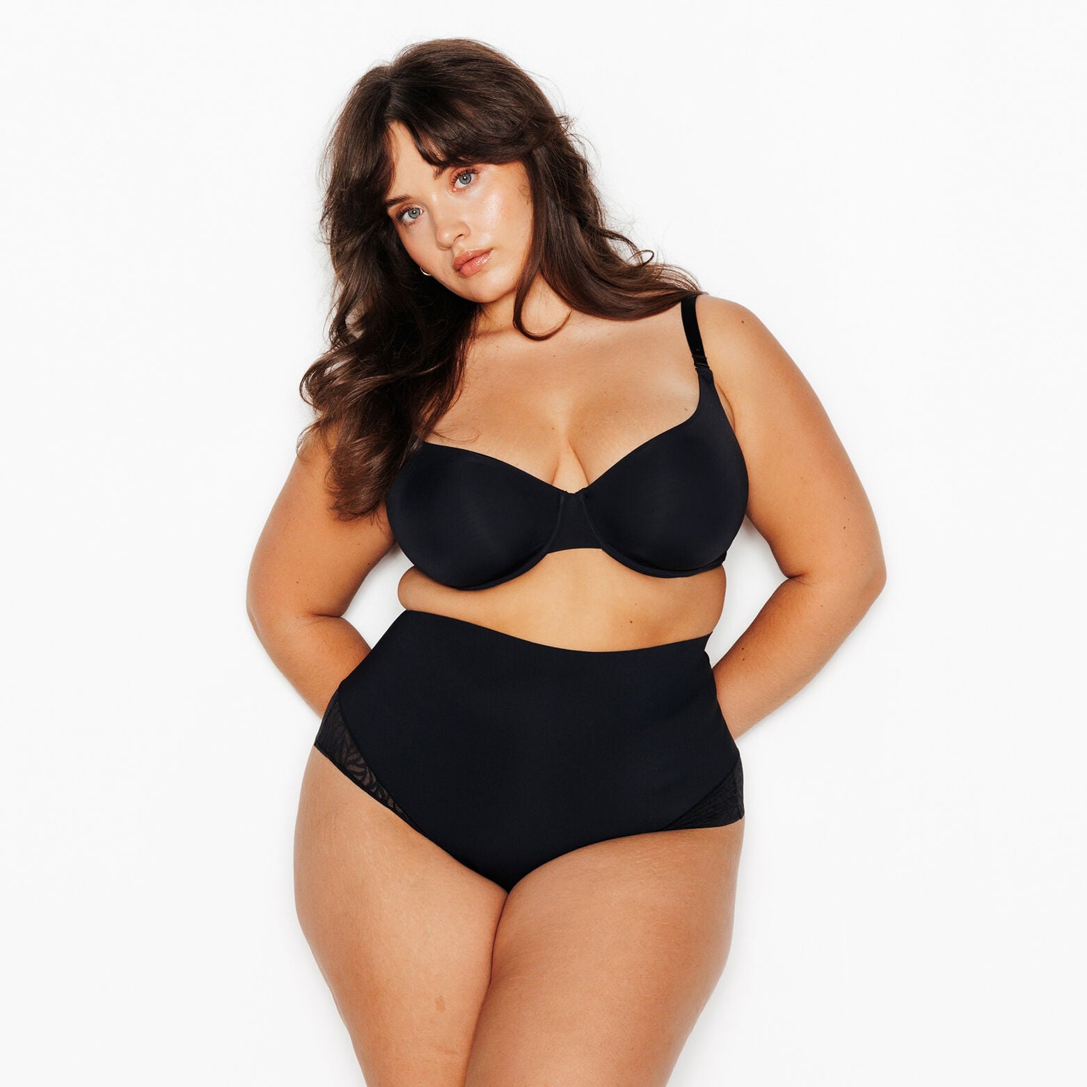 BELIEVE TANGA TAILLE HAUTE GAINANT NOIR