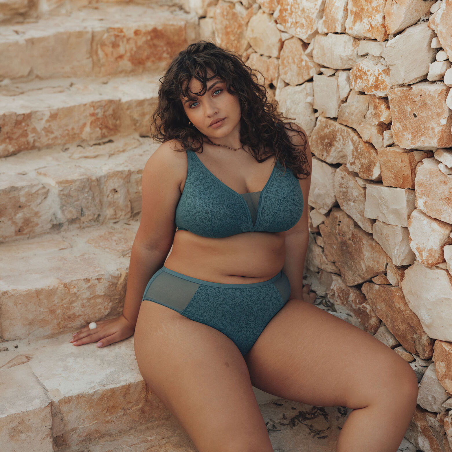 JULIANE SOUTIEN-GORGE SANS ARMATURES PETROLE