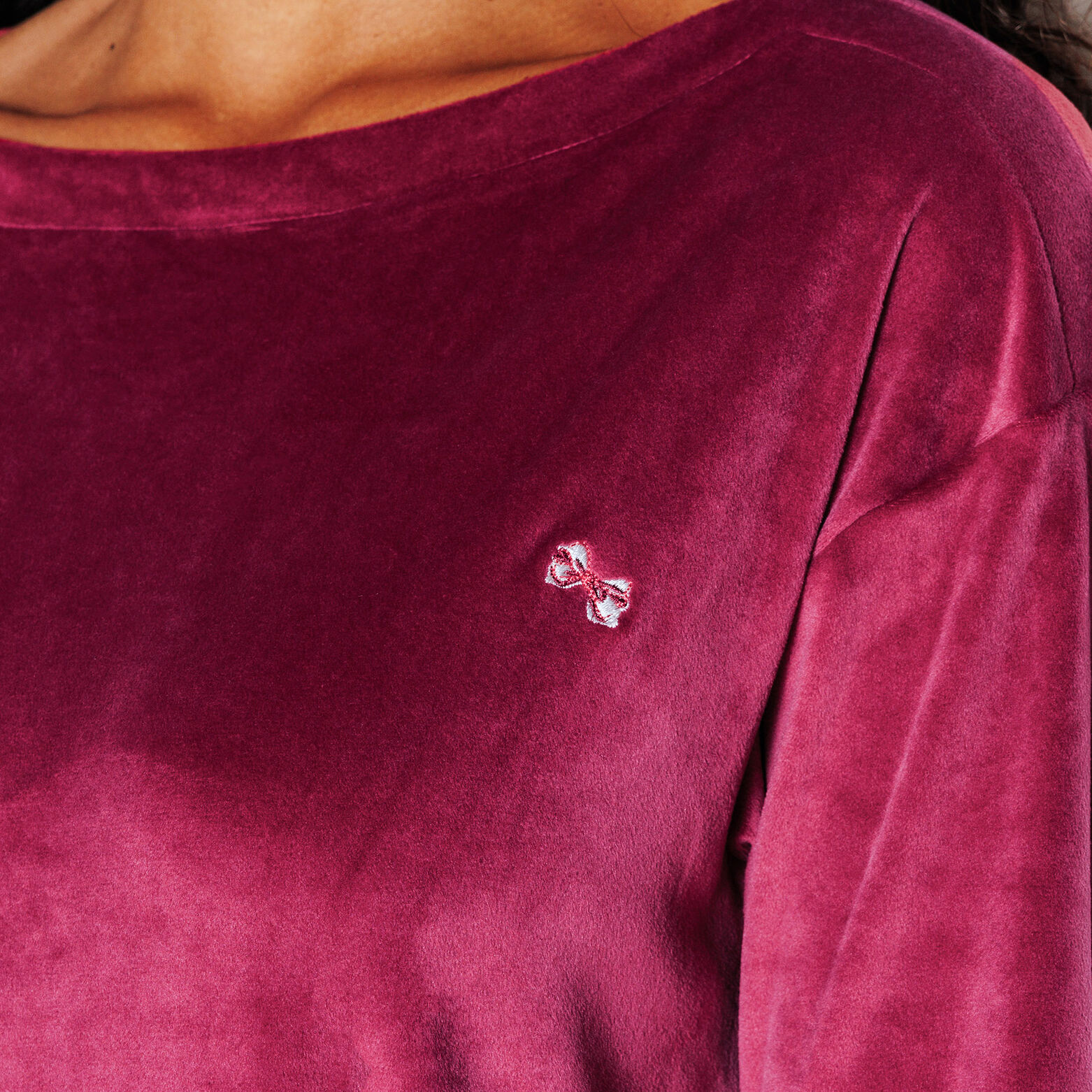 FLUFFY TEE-SHIRT MANCHES LONGUES VELOURS BORDEAUX