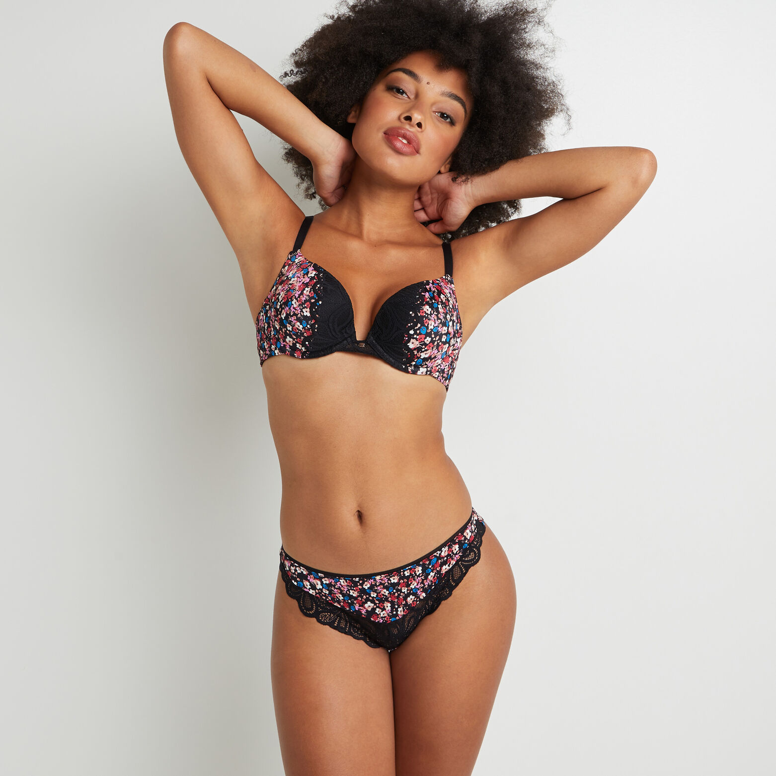 SYARA TANGA NOIR/ROSE