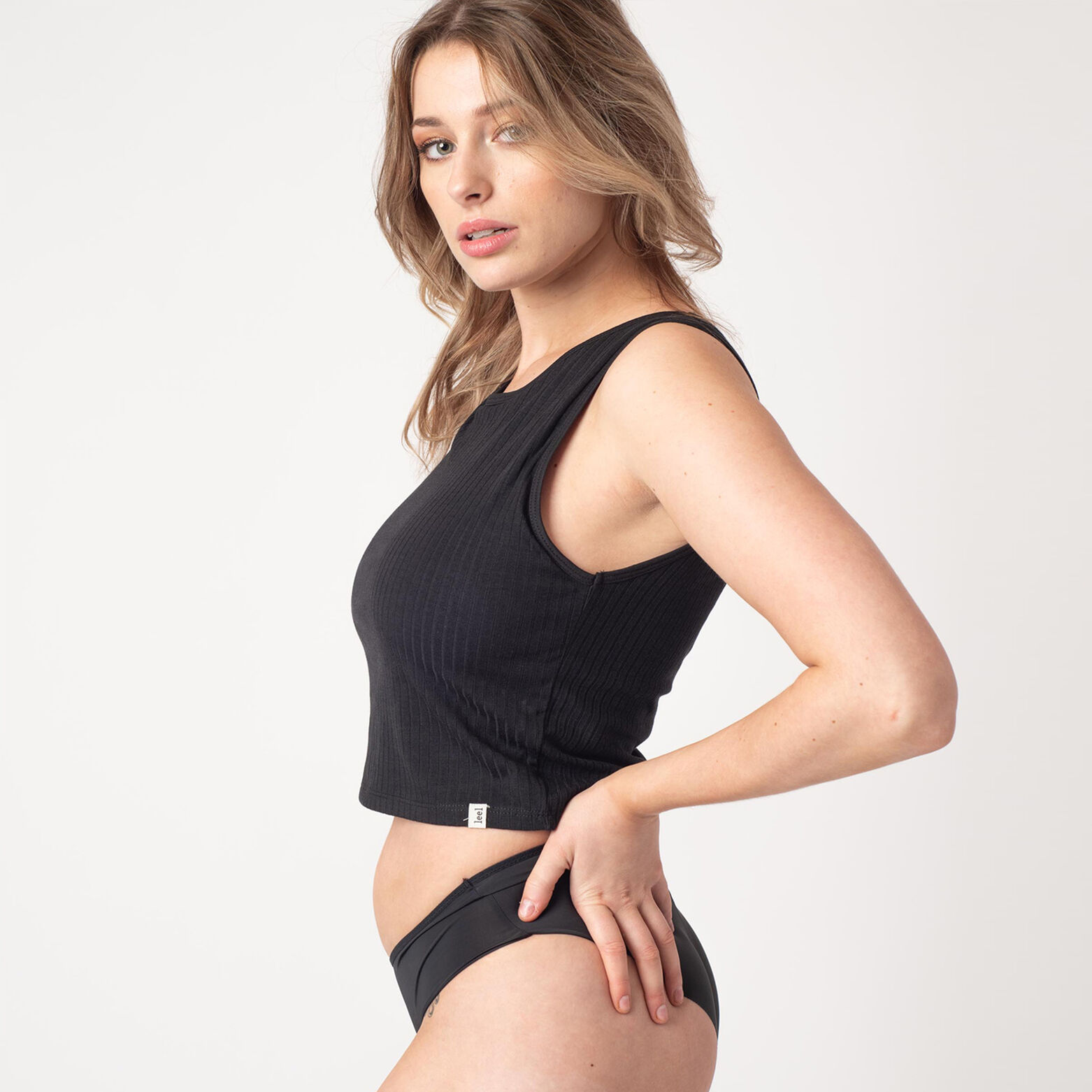 DALIE CROP TOP BRASSIERE INTEGREE NOIR