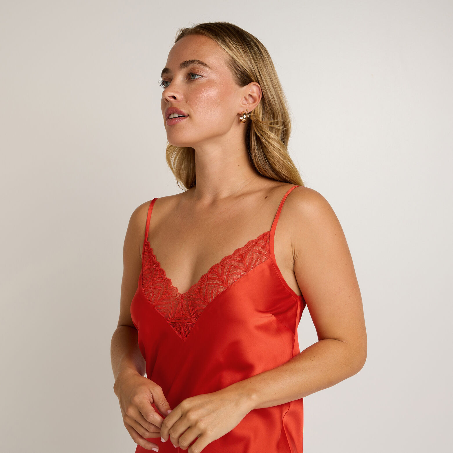 FEMME NUISETTE ORANGE